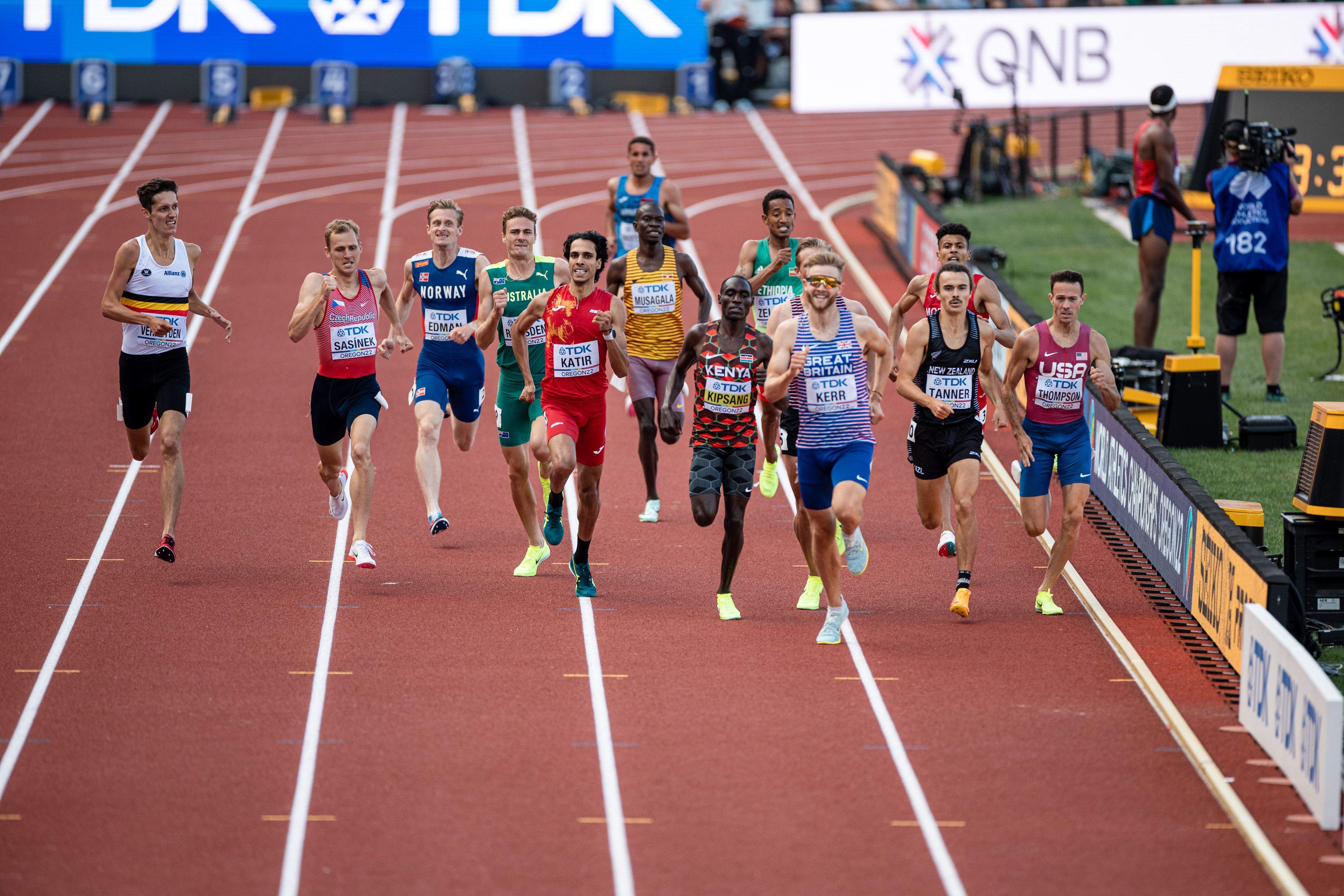 Una imagen de la primera ronda de los 1500 metros del Campeonato del Mundo de Eugene. SPORTMEDIA.