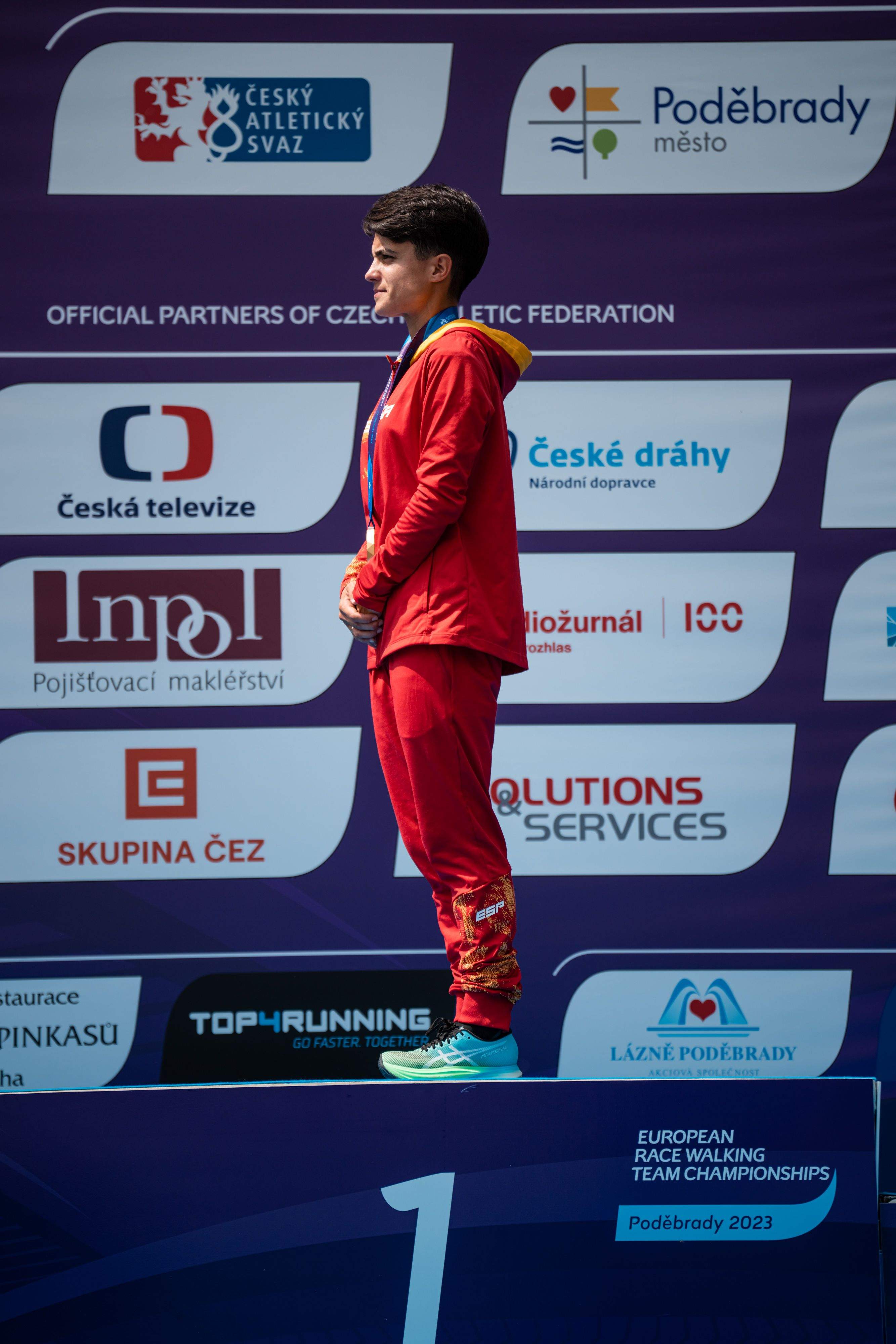 María Pérez en el pódium individual del Campeonato de Europa por Equipos celebrado en Podebrady (República Checa). SPORTMEDIA.