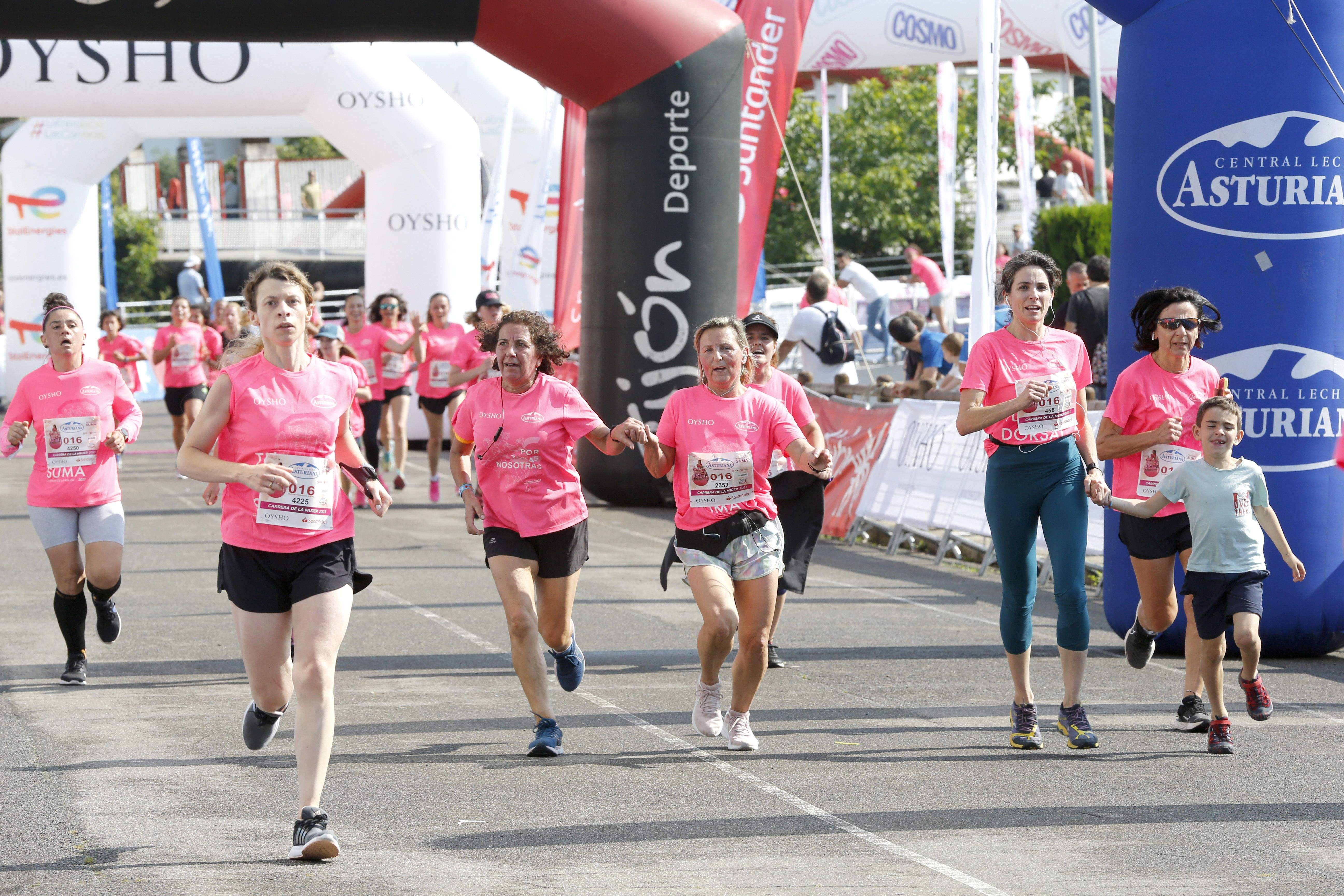 Las mejores fotos de la Carrera de la Mujer de Gijón 2023. 2426