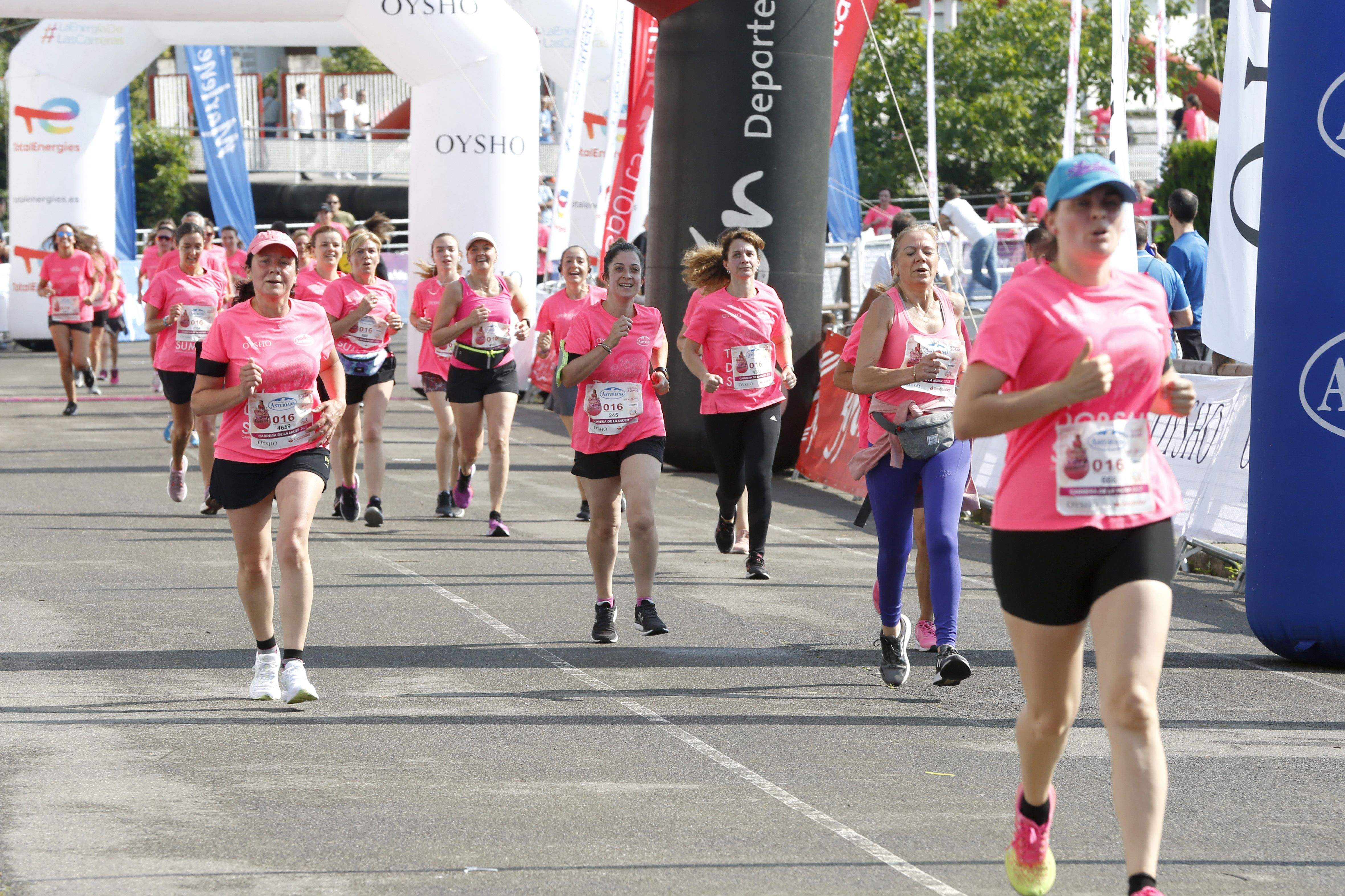 Las mejores fotos de la Carrera de la Mujer de Gijón 2023. 2449