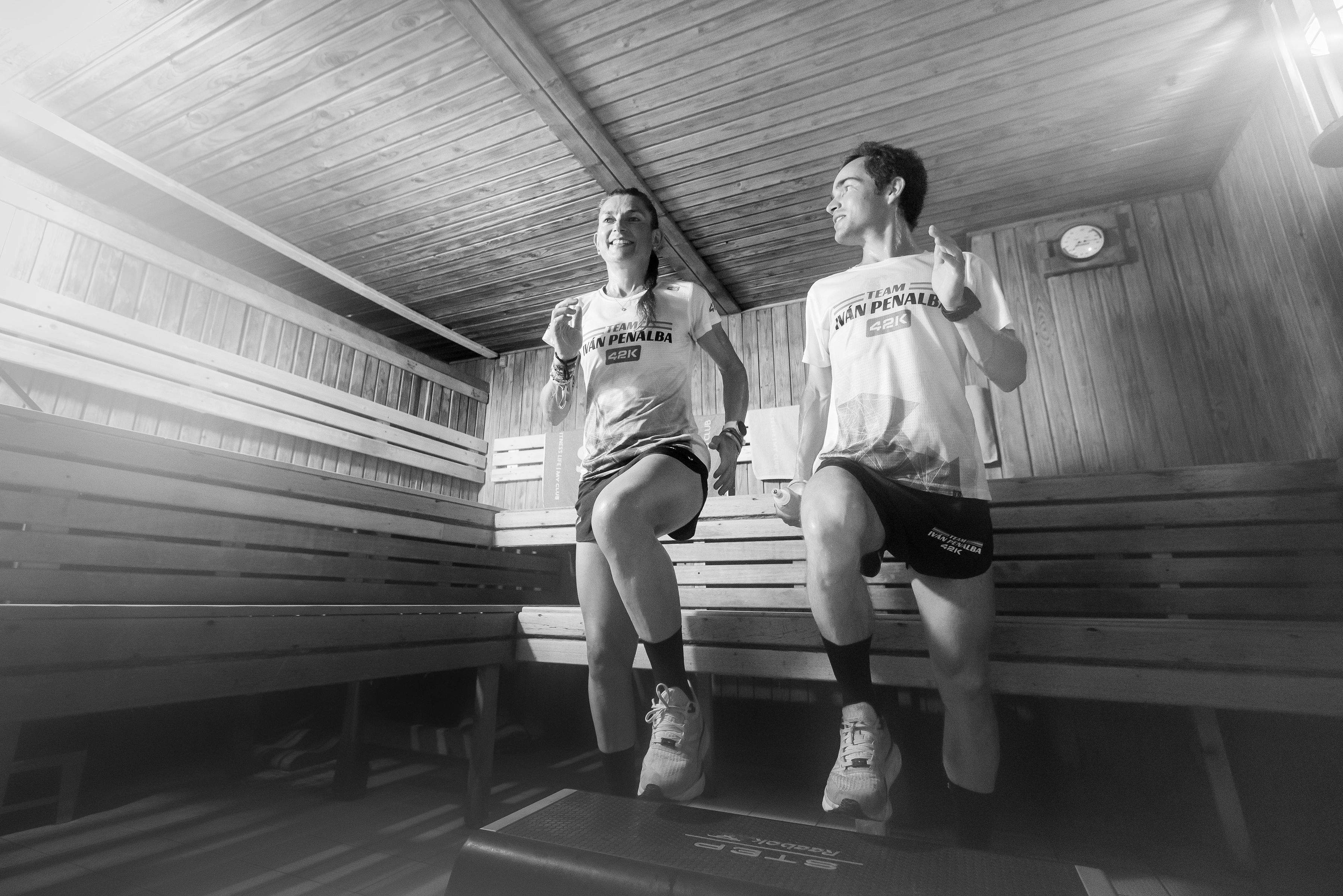 En Badwater 135 Iván Penalba y su liebre, Carmen María 