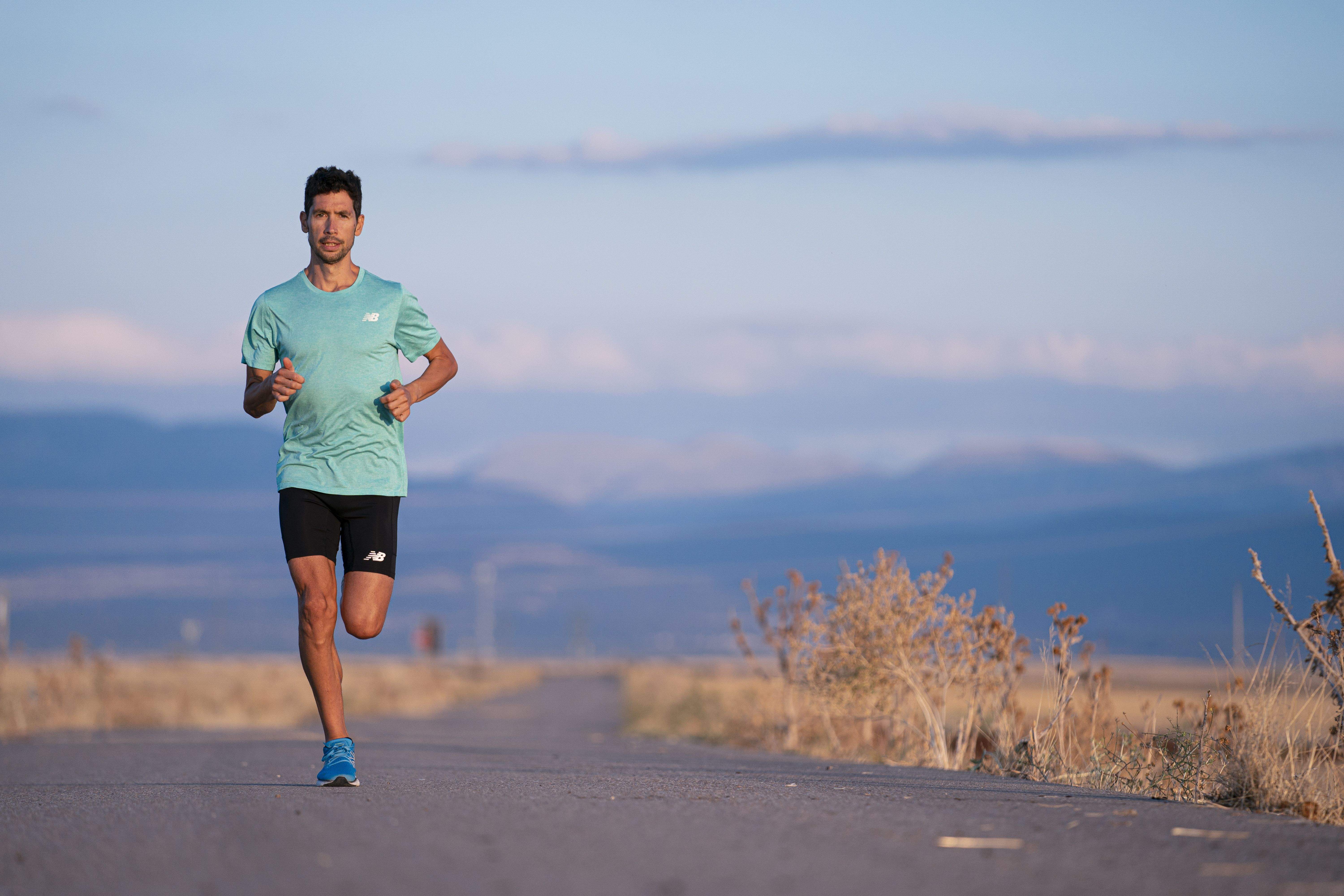 El ejemplo de Javi Guerra nos muestra que no por correr maratón vamos a perder necesariamente nuestra chispa en distancias más cortas. FOTORUNNERS