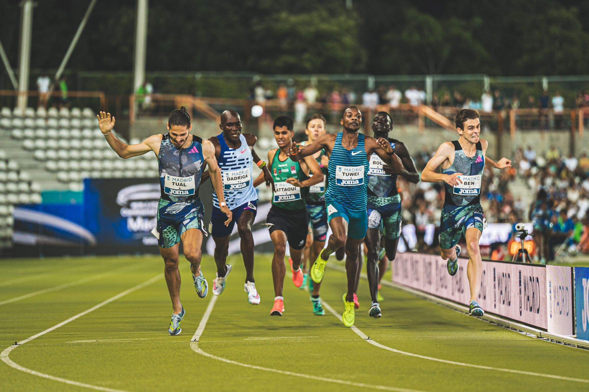 Una imagen de los 800 metros en el Meeting de Madrid 2023. VSM PHOTOEVENTS.