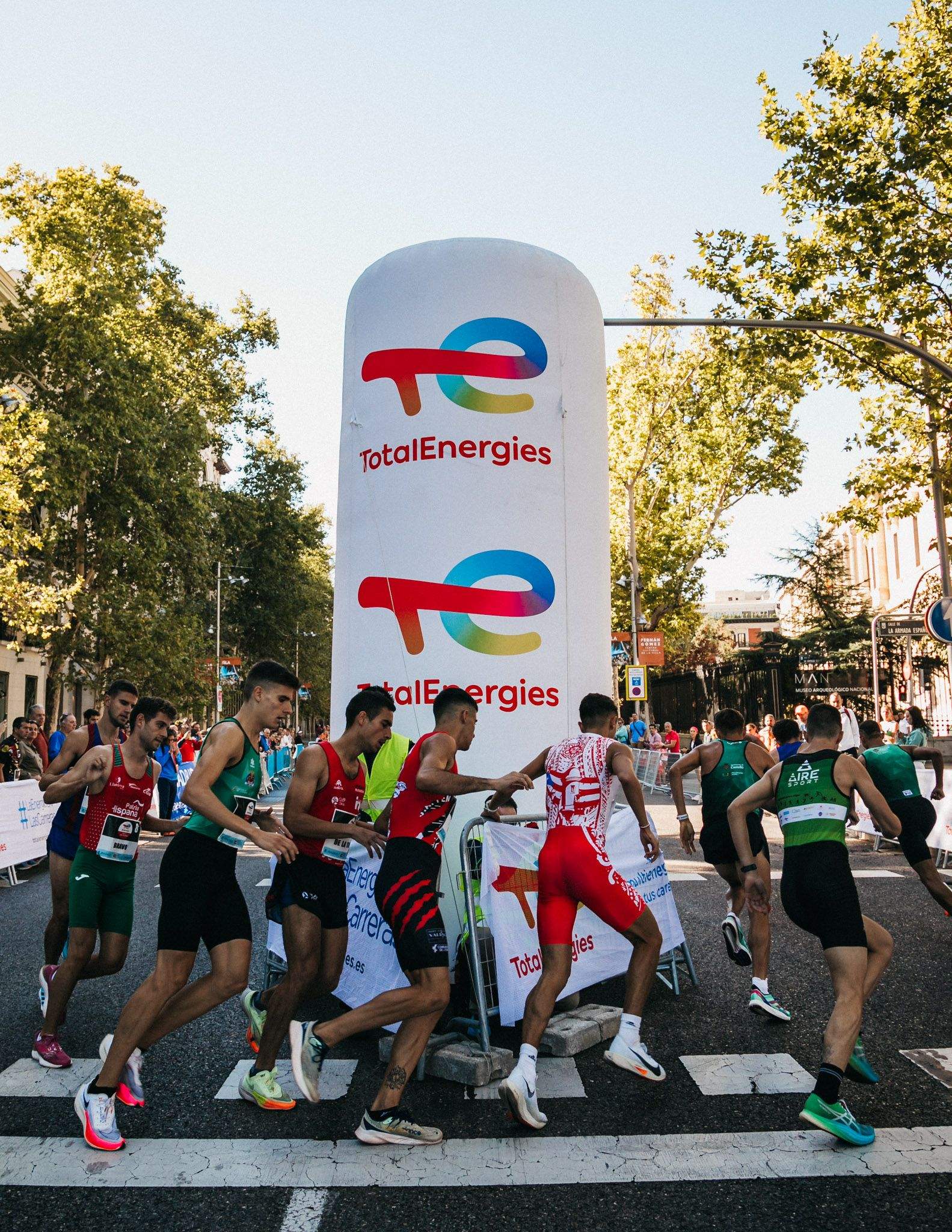 Las 45 mejores fotos de la TotalEnergies Milla de Madrid. (29)