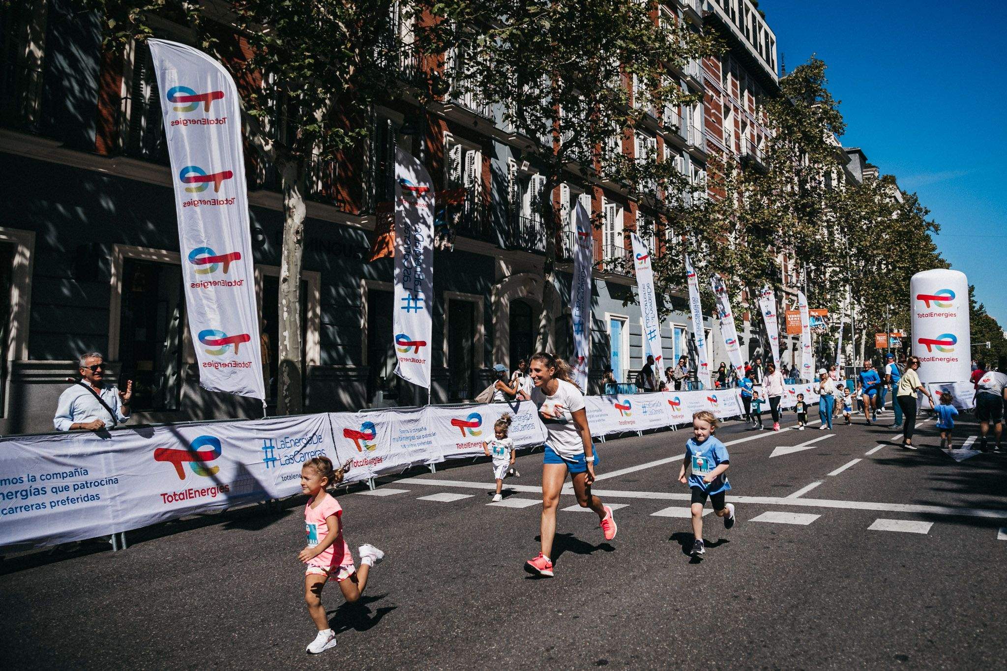 Las mejores fotos de las carreras infantiles en la TotalEnergies Milla Internacional de Madrid 2023. (7)