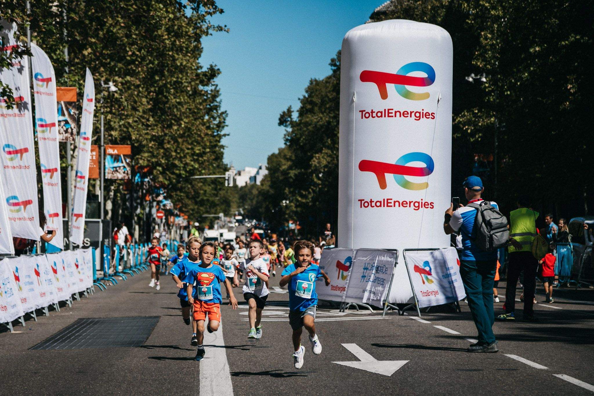 Las mejores fotos de las carreras infantiles en la TotalEnergies Milla Internacional de Madrid 2023. (44)