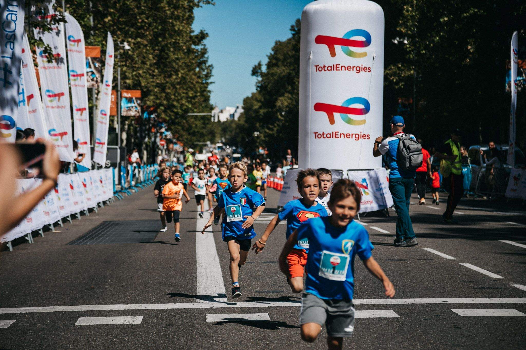 Las mejores fotos de las carreras infantiles en la TotalEnergies Milla Internacional de Madrid 2023. (46)