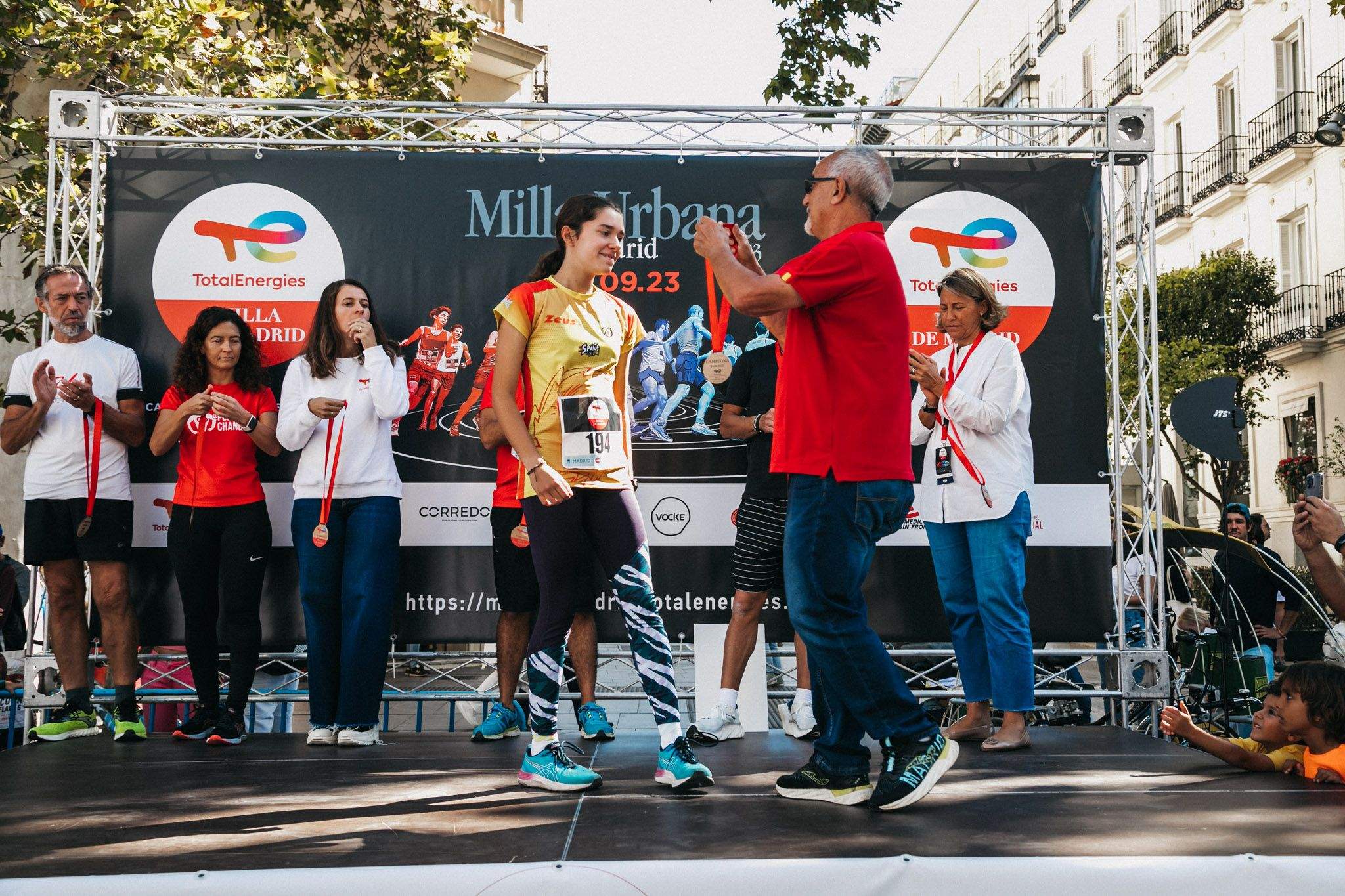 Las mejores fotos de la premiación en la TotalEnergies Milla Internacional de Madrid 2023. (41)