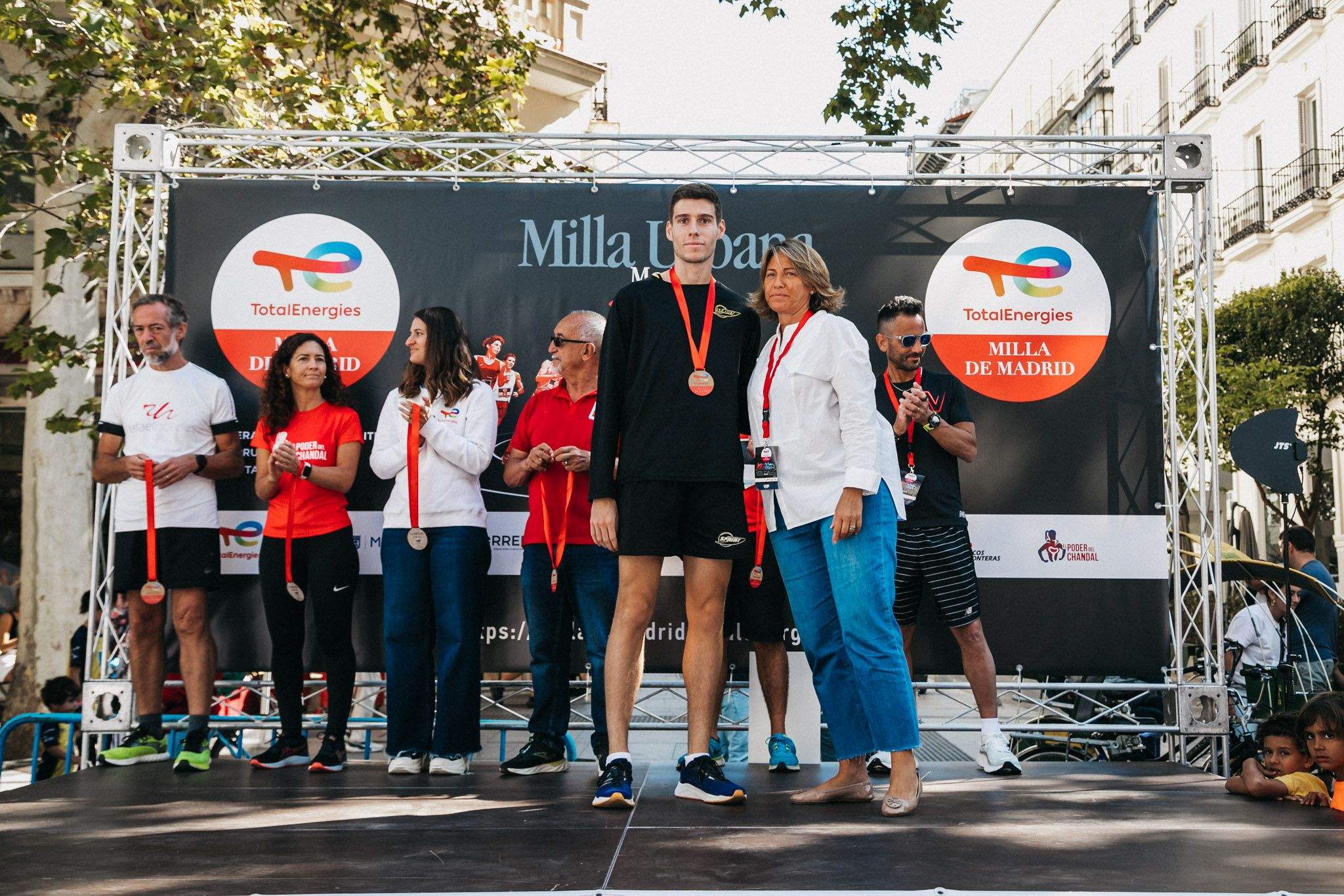 Las mejores fotos de la premiación en la TotalEnergies Milla Internacional de Madrid 2023. (61)