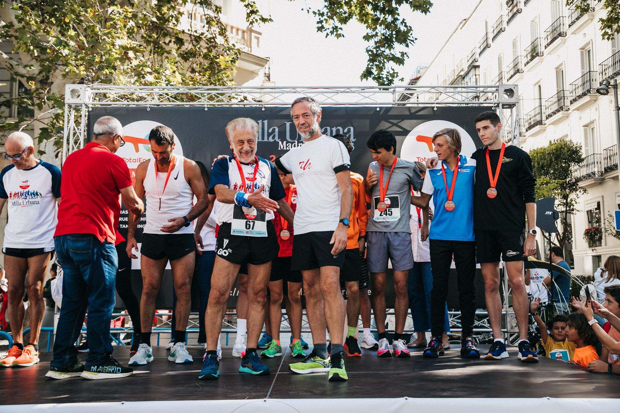 Las mejores fotos de la premiación en la TotalEnergies Milla Internacional de Madrid 2023. (71)