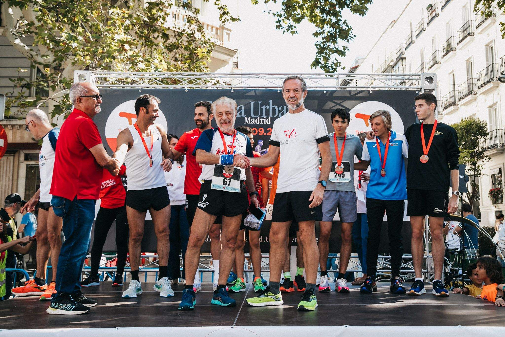 Las mejores fotos de la premiación en la TotalEnergies Milla Internacional de Madrid 2023. (72)