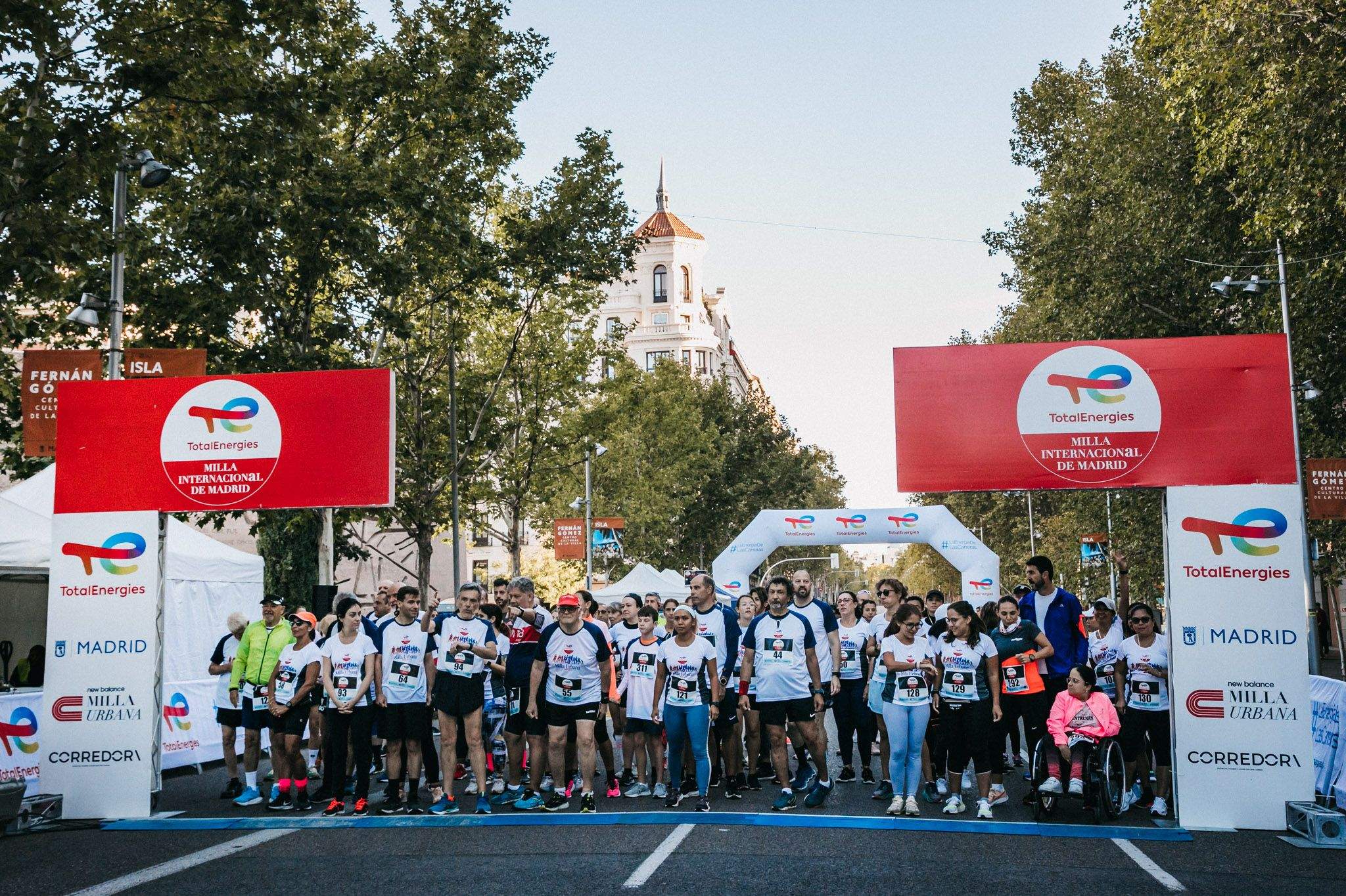 Las mejores fotos de las carreras populares en la TotalEnergies Milla Internacional de Madrid 2023. (30)