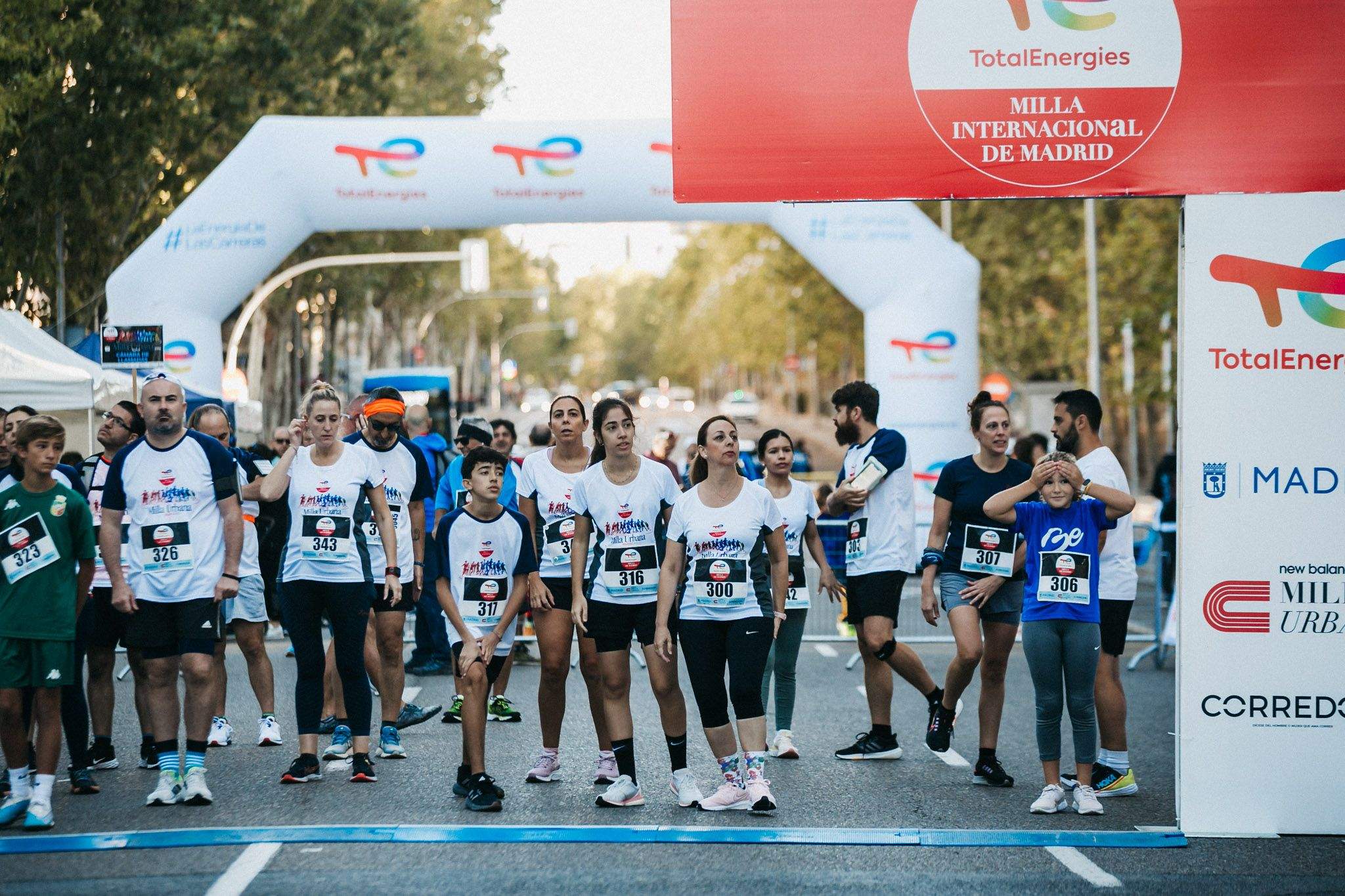 Las mejores fotos de las carreras populares en la TotalEnergies Milla Internacional de Madrid 2023. (37)