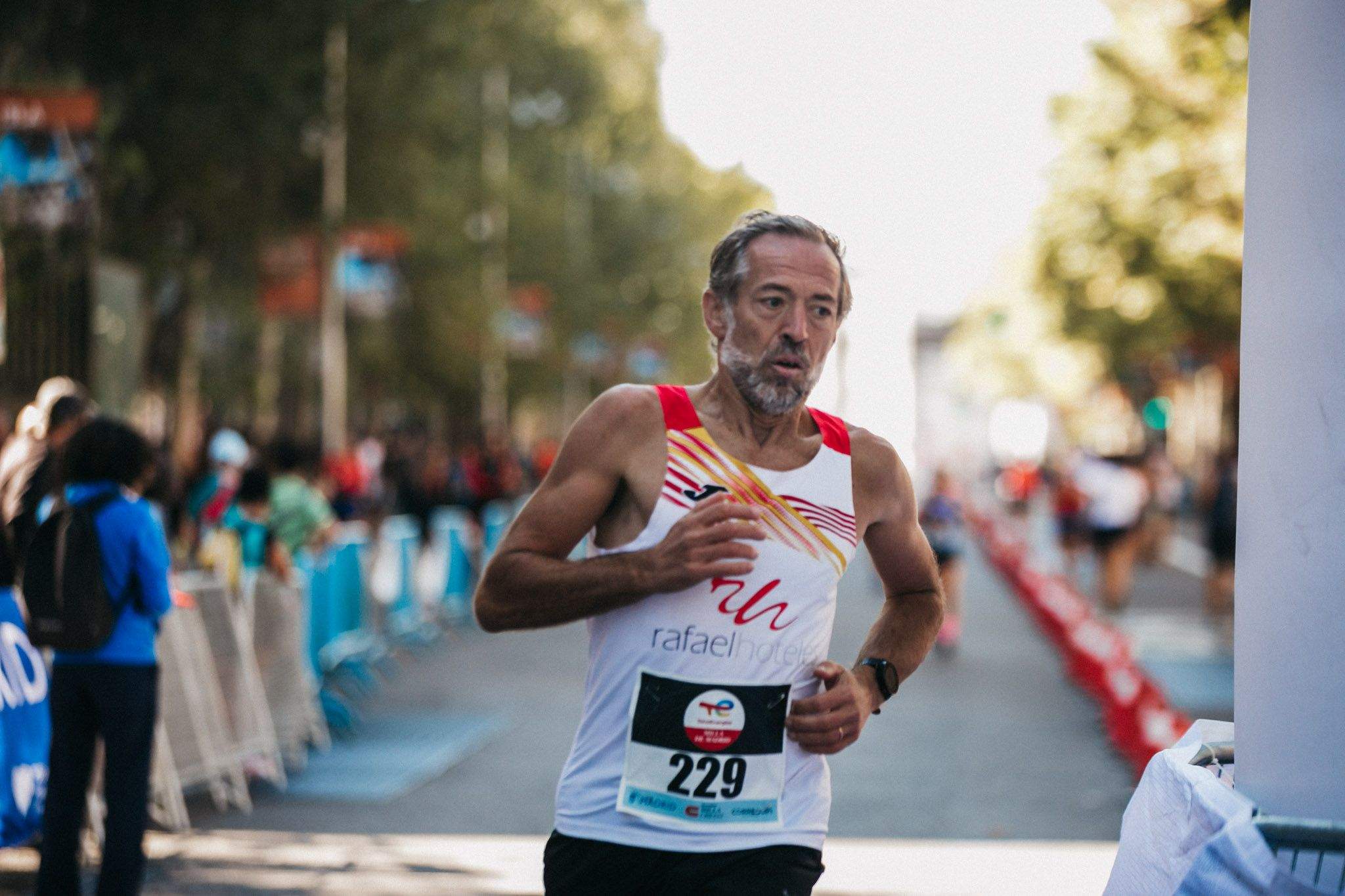 Las mejores fotos de las carreras populares en la TotalEnergies Milla de Madrid 2023. (52)