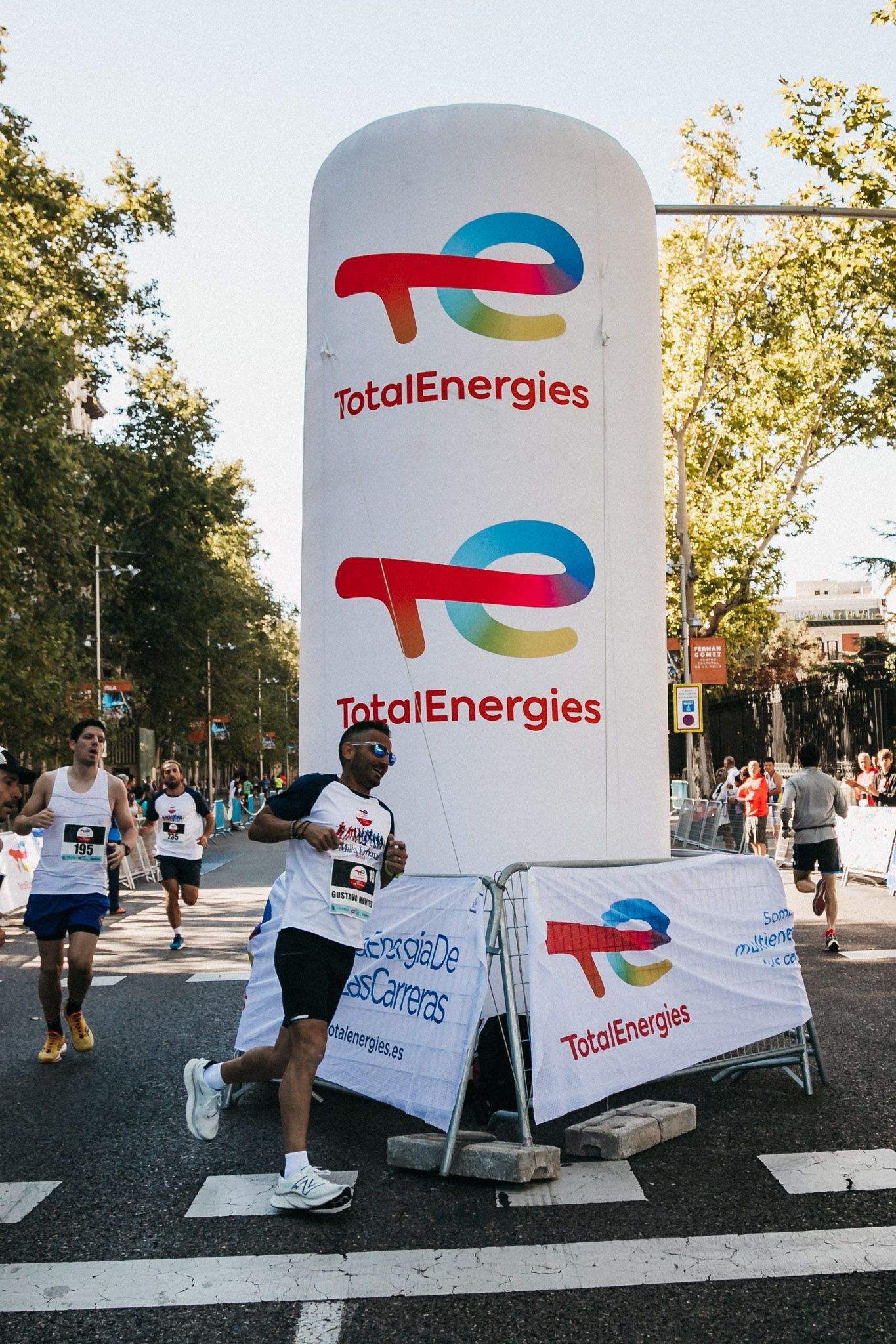 Las mejores fotos de las carreras populares en la TotalEnergies Milla de Madrid 2023. (60)