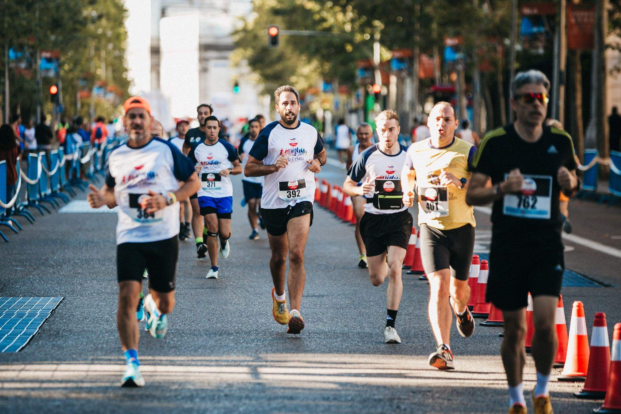 Las mejores fotos de las carreras populares en la TotalEnergies Milla Internacional de Madrid 2023. (136)