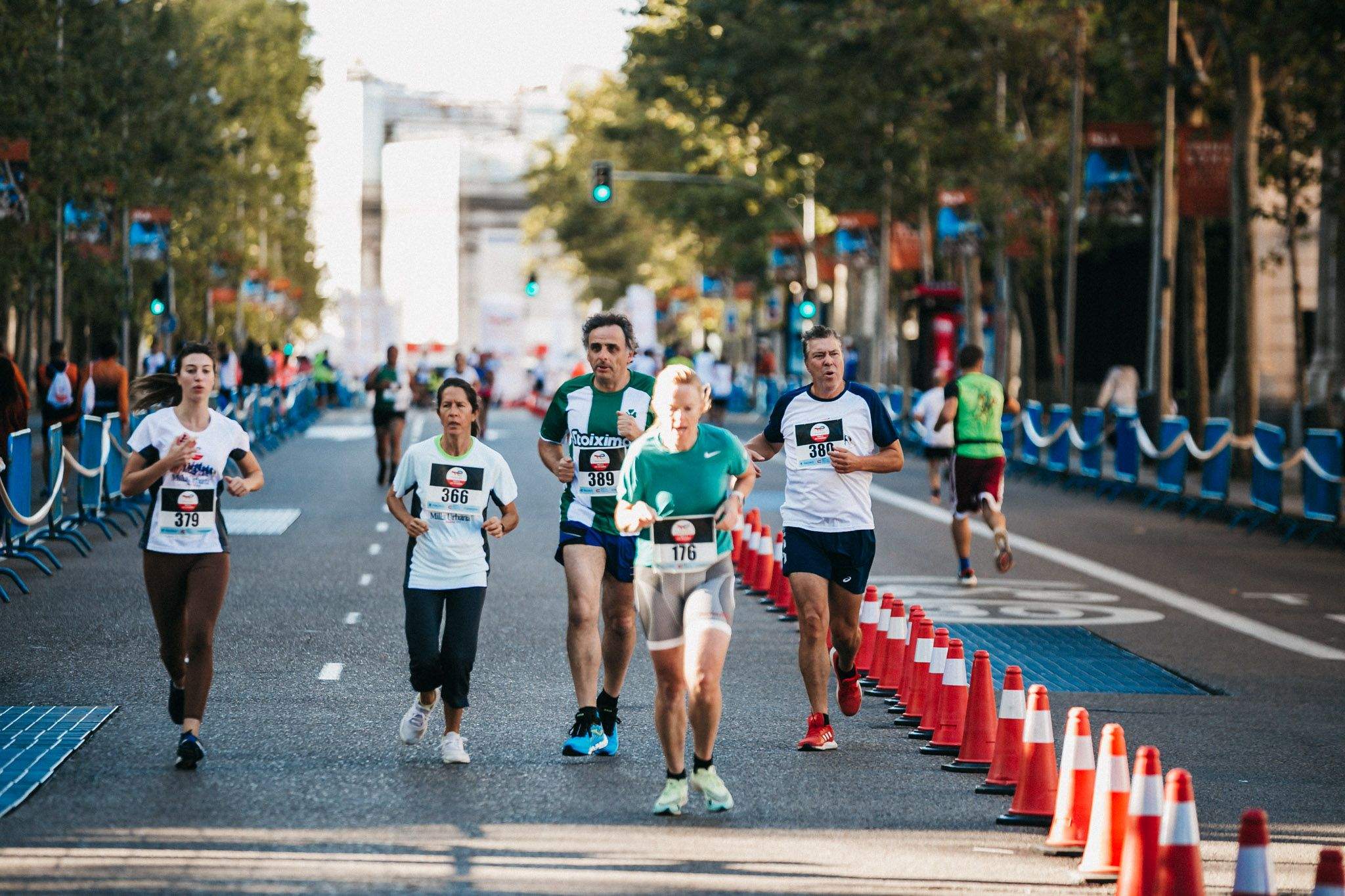 Las mejores fotos de las carreras populares en la TotalEnergies Milla Internacional de Madrid 2023. (143)