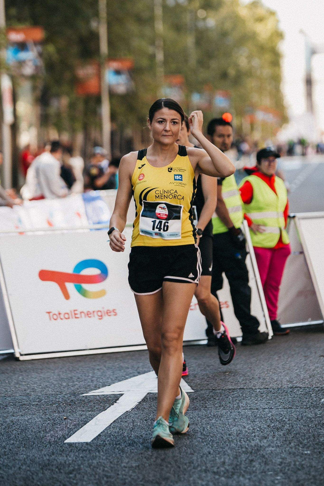 Las mejores fotos de las carreras populares en la TotalEnergies Milla de Madrid 2023. (149)