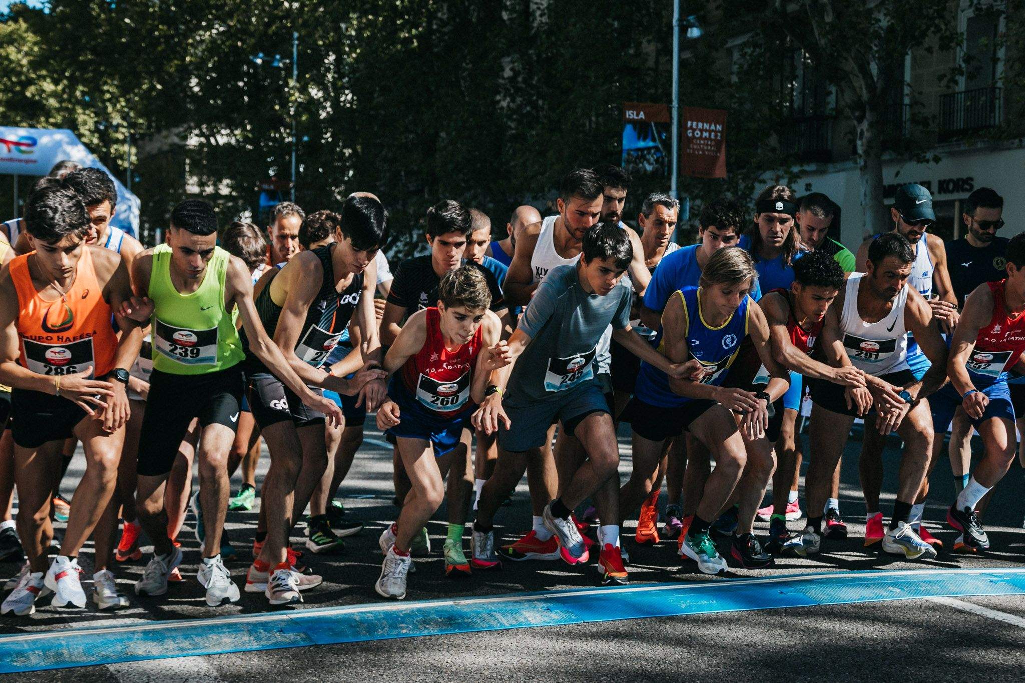 Las mejores fotos de las carreras populares en la TotalEnergies Milla de Madrid 2023. (194)