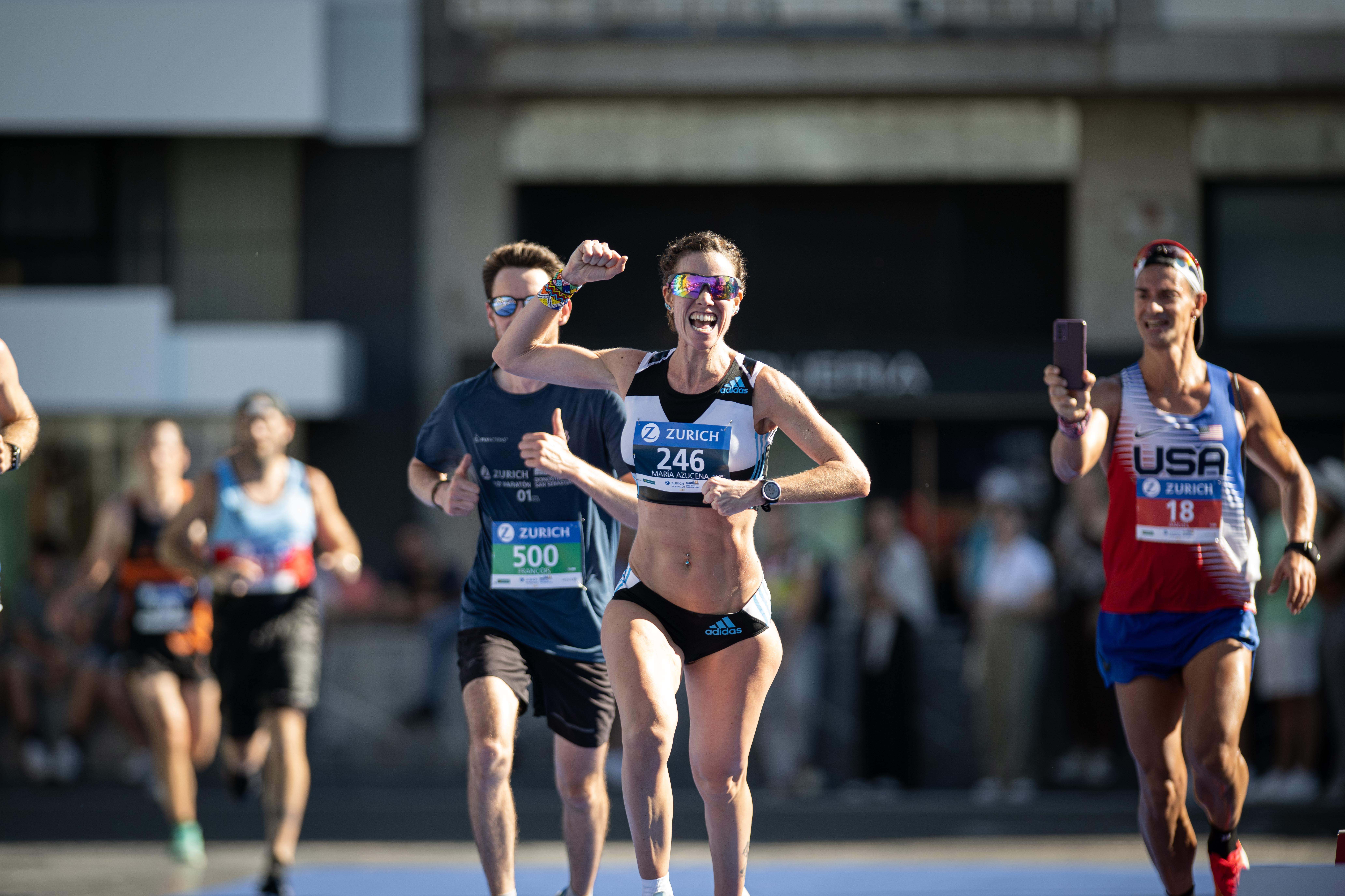 Las mejores fotos del Zurich Medio Maratón de San Sebastián 2023. FOTORUNNERS. (4) Las mejores fotos del Zurich Medio Maratón de San Sebastián 2023. FOTORUNNERS. (4)