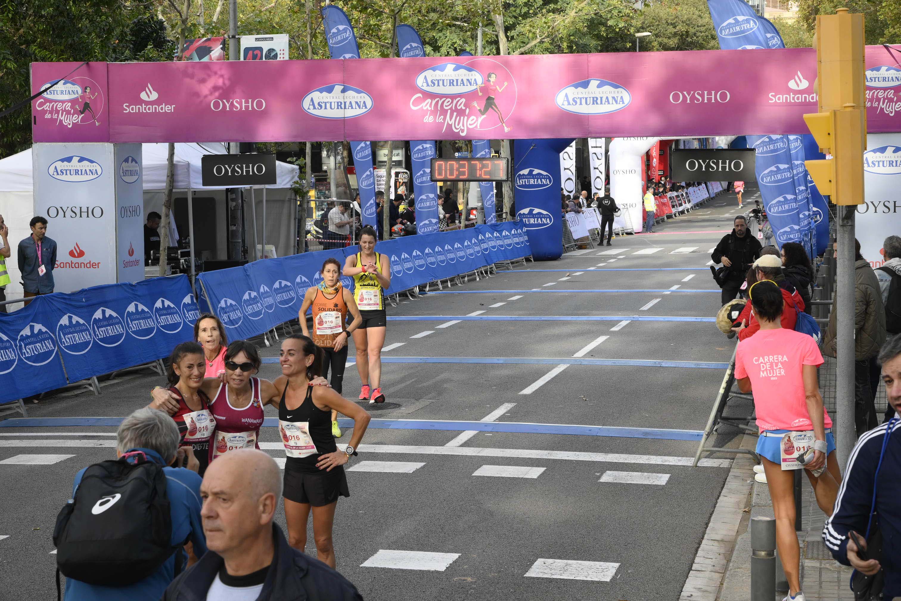 Las mejores fotos de la Carrera de la Mujer de Barcelona 2023. 4205
