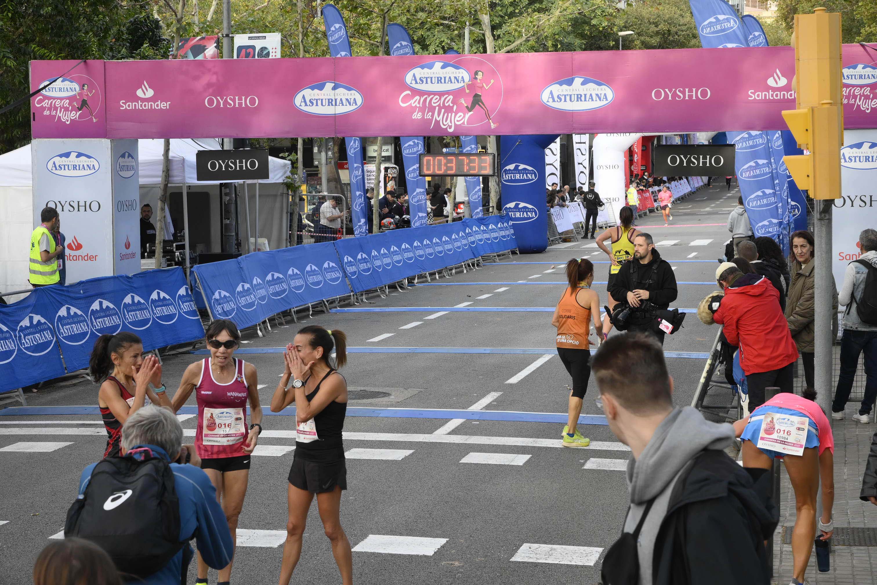 Las mejores fotos de la Carrera de la Mujer de Barcelona 2023. 4208