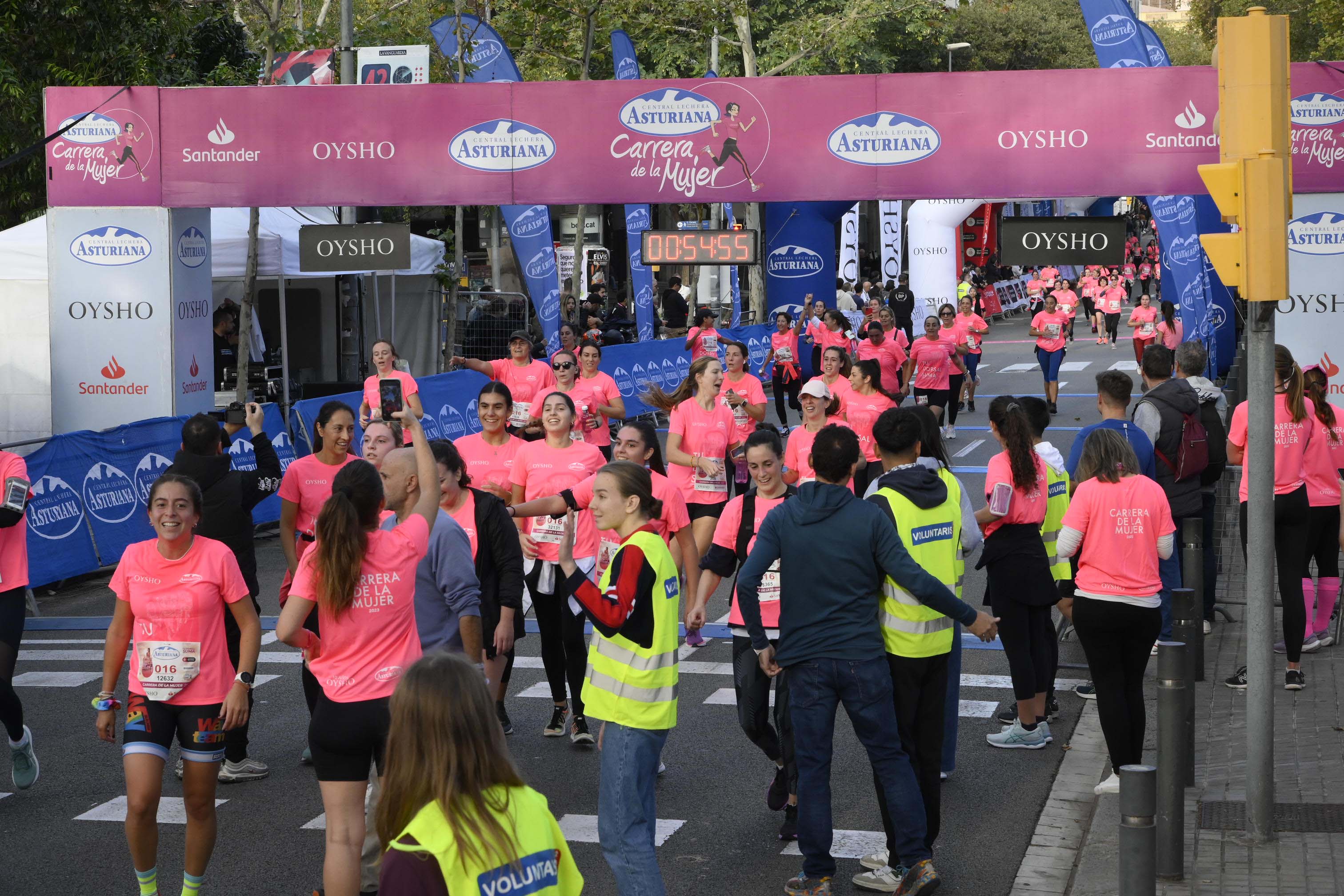 Las mejores fotos de la Carrera de la Mujer de Barcelona 2023. 4724