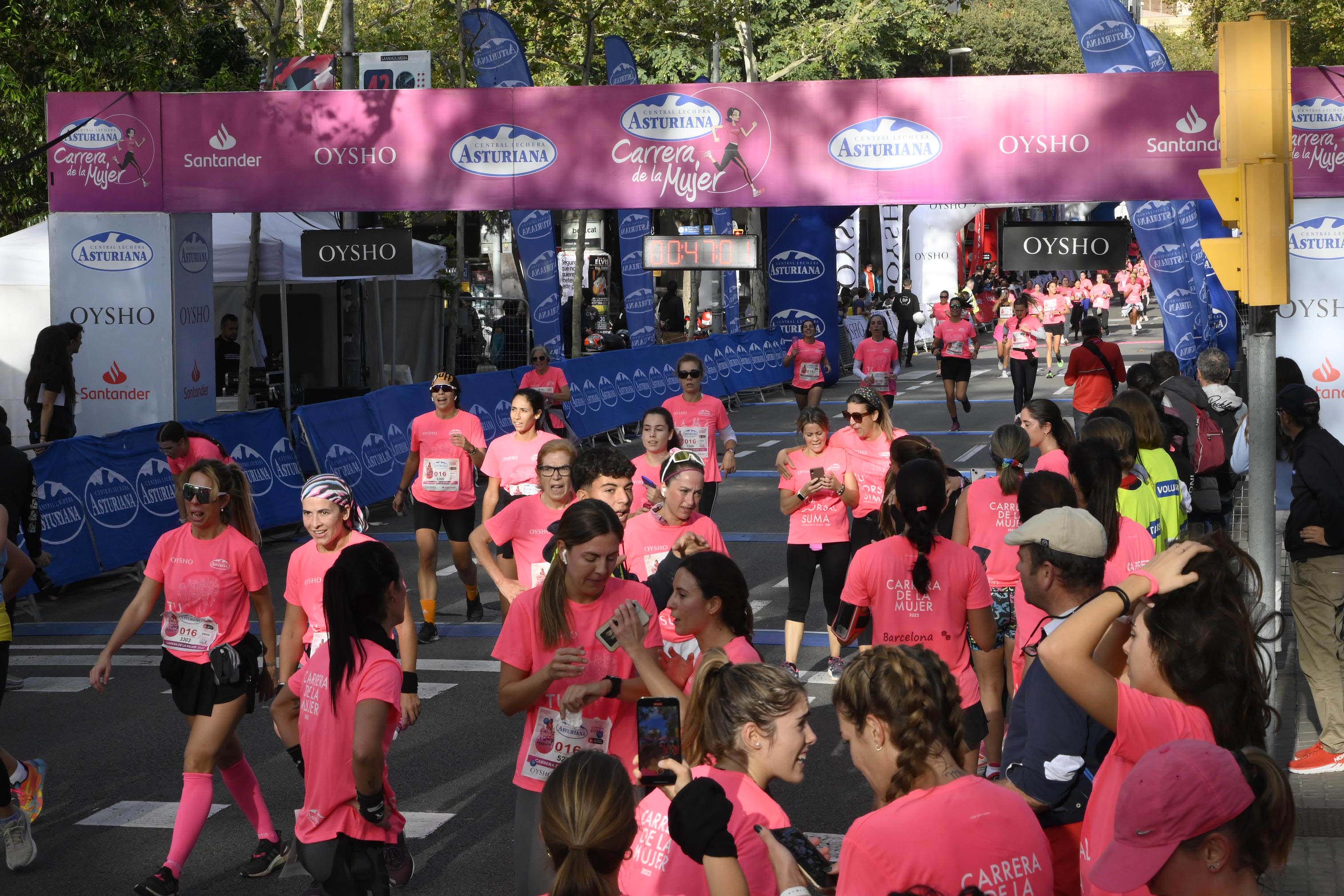 Las mejores fotos de la Carrera de la Mujer de Barcelona 2023. 4487