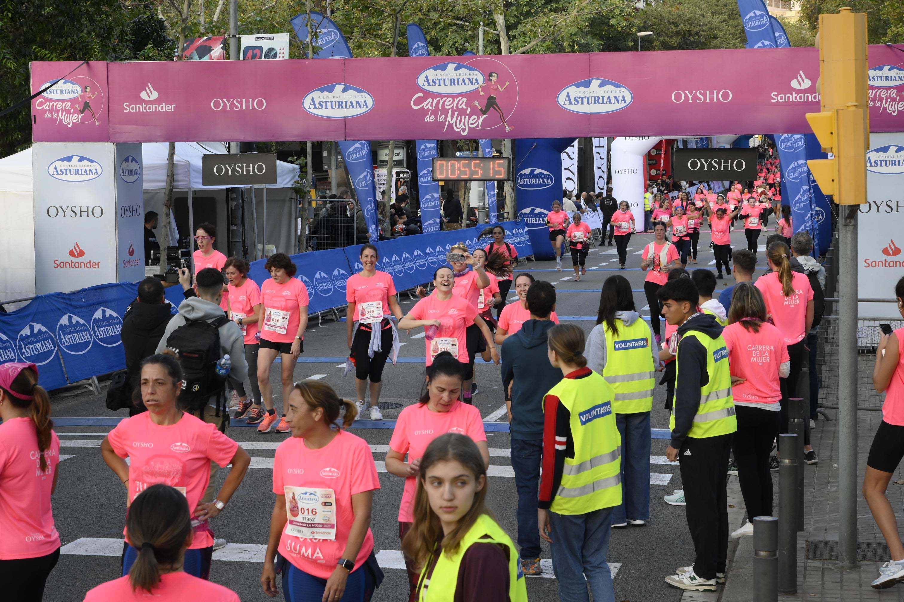 Las mejores fotos de la Carrera de la Mujer de Barcelona 2023. 4734