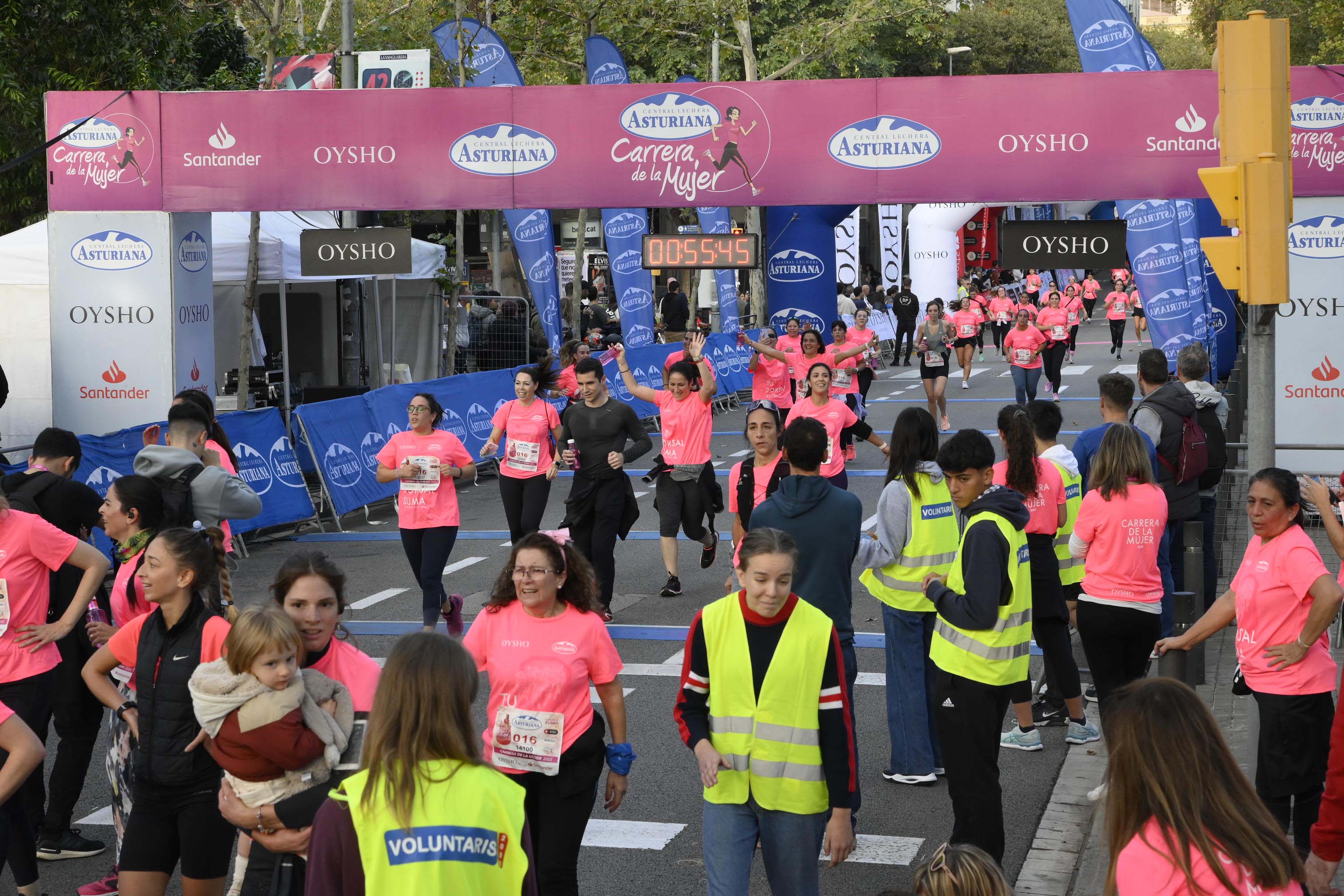 Las mejores fotos de la Carrera de la Mujer de Barcelona 2023. 4749