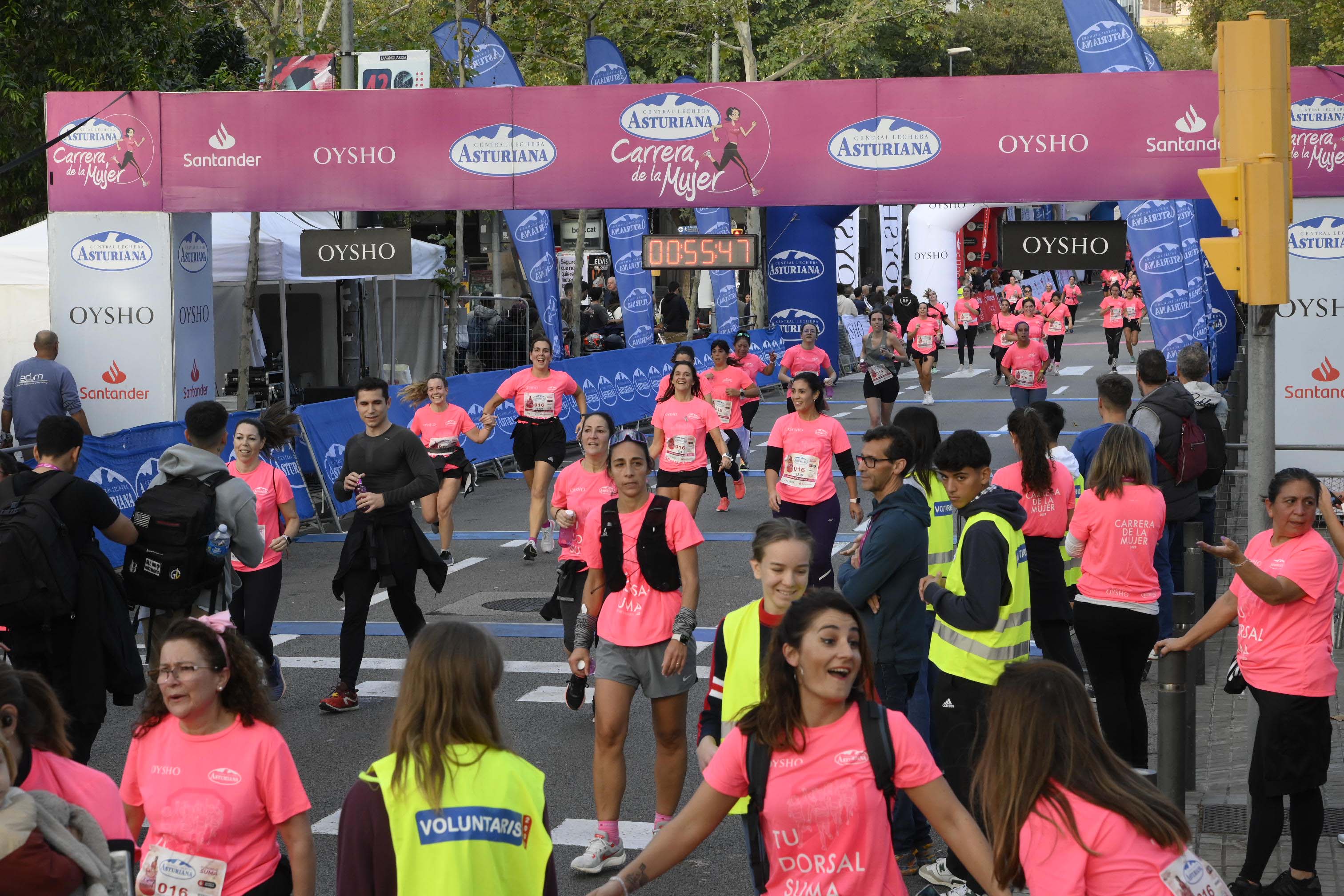 Las mejores fotos de la Carrera de la Mujer de Barcelona 2023. 4750