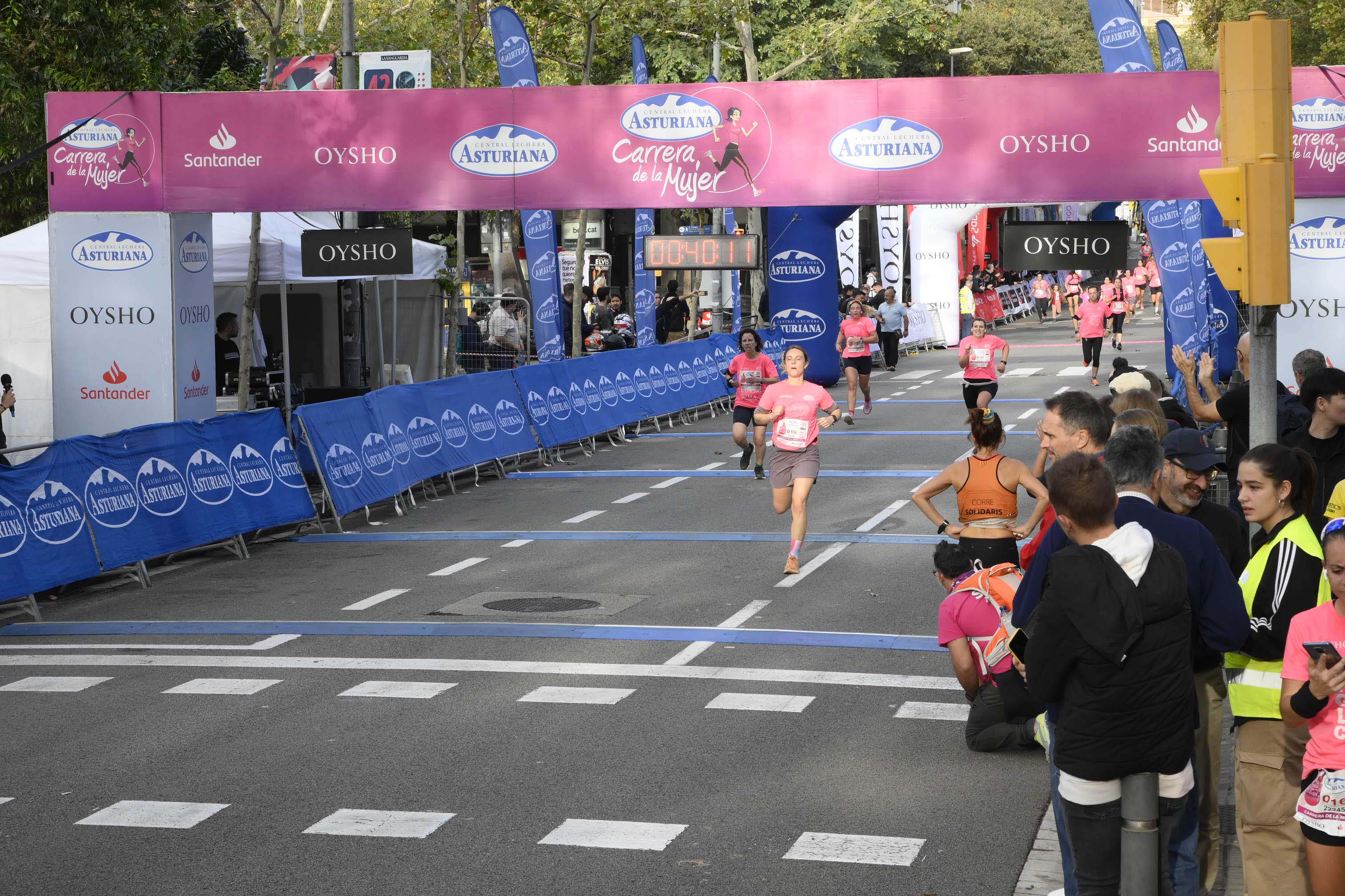 Las mejores fotos de la Carrera de la Mujer de Barcelona 2023. 4287