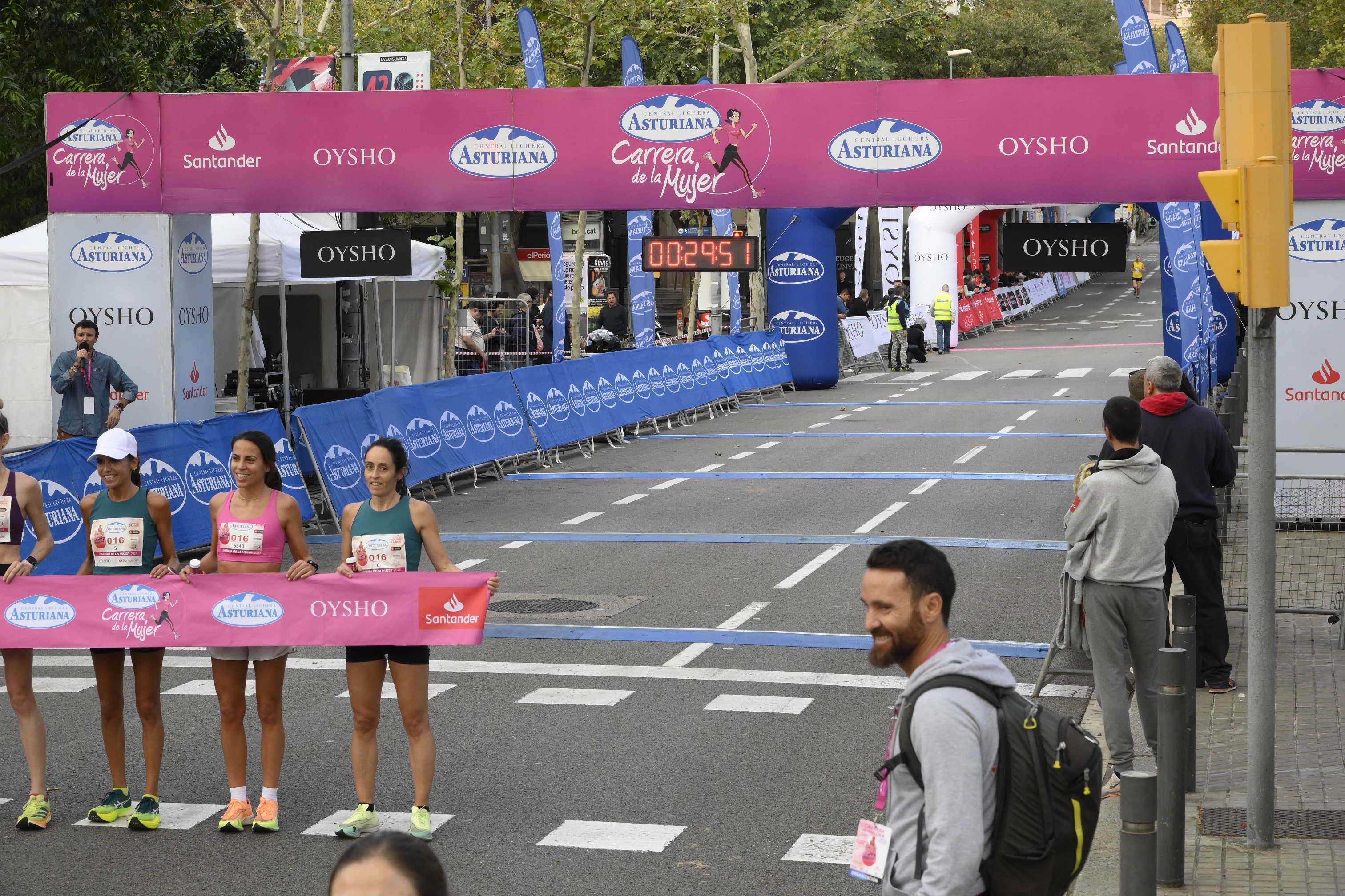 Las mejores fotos de la Carrera de la Mujer de Barcelona 2023. 3984