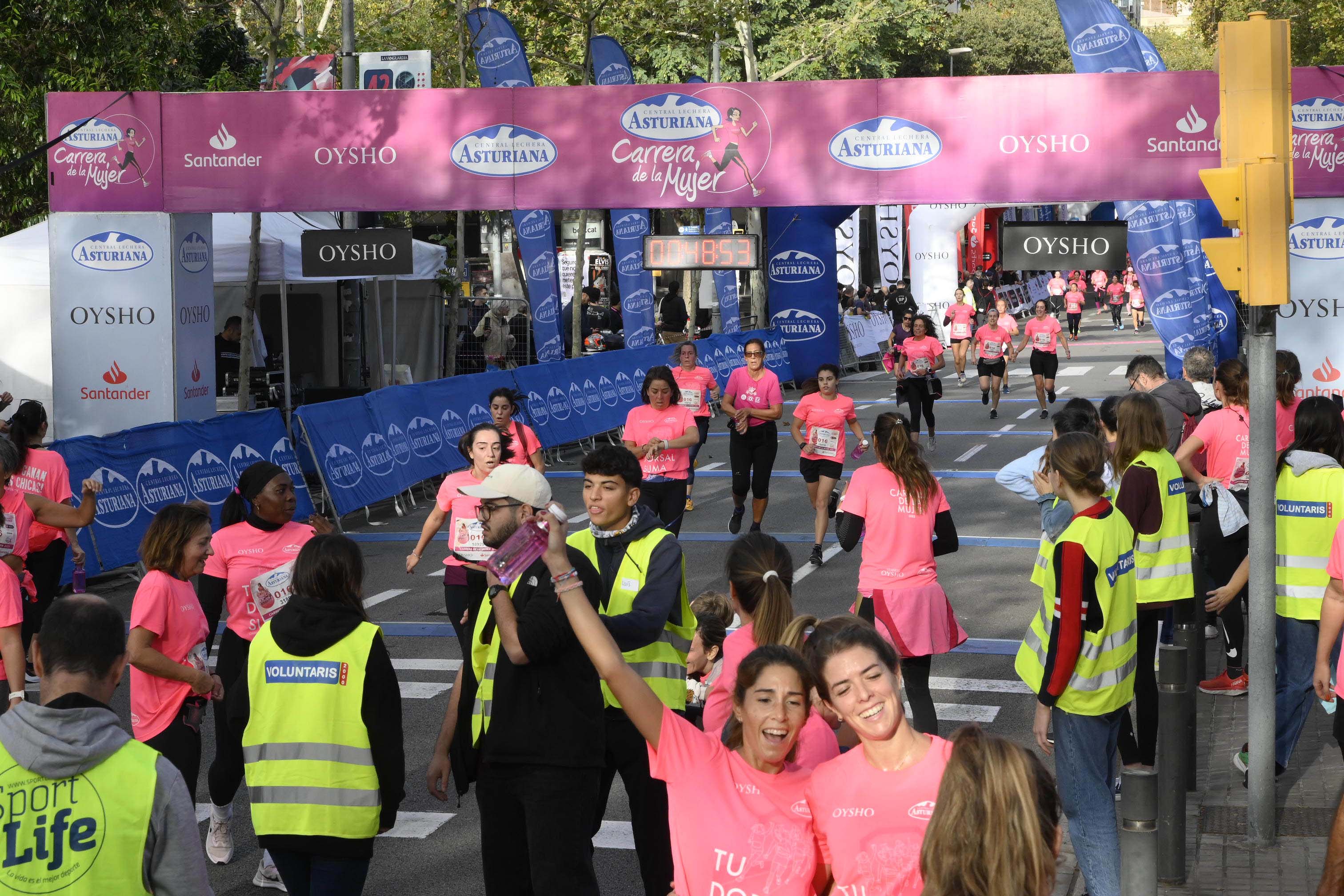 Las mejores fotos de la Carrera de la Mujer de Barcelona 2023. 4543