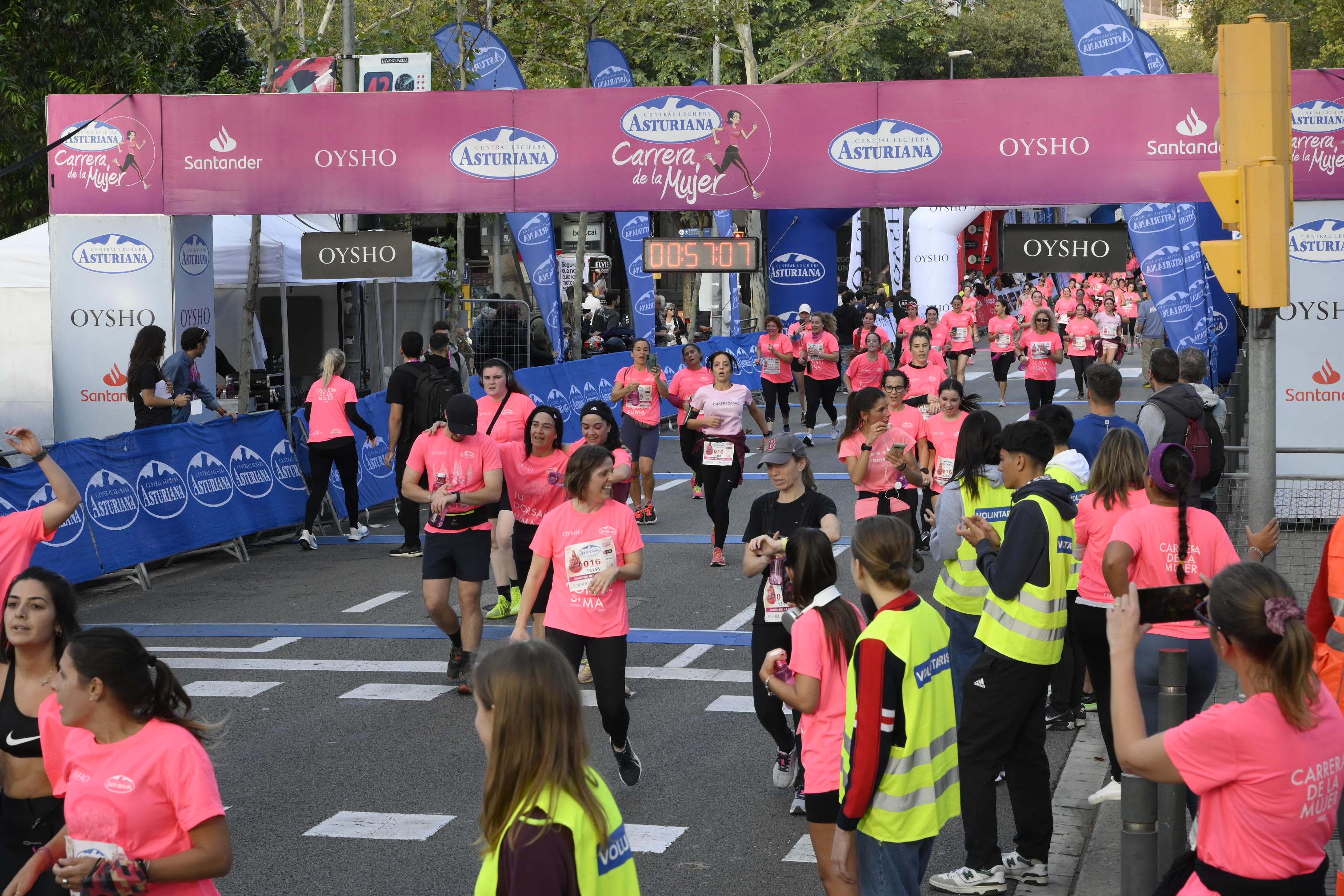 Las mejores fotos de la Carrera de la Mujer de Barcelona 2023. 4790