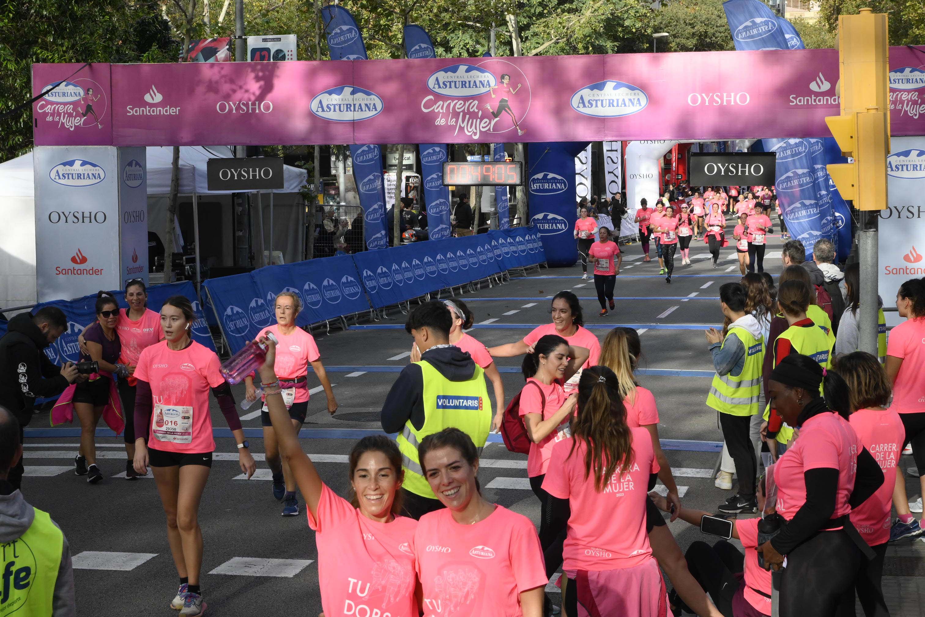Las mejores fotos de la Carrera de la Mujer de Barcelona 2023. 4549