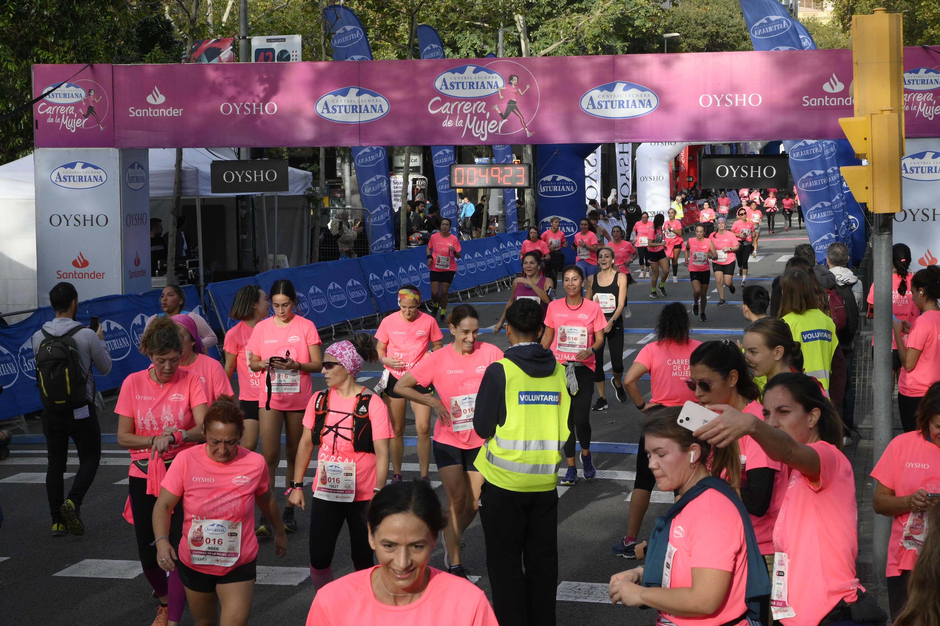 Las mejores fotos de la Carrera de la Mujer de Barcelona 2023. 4558