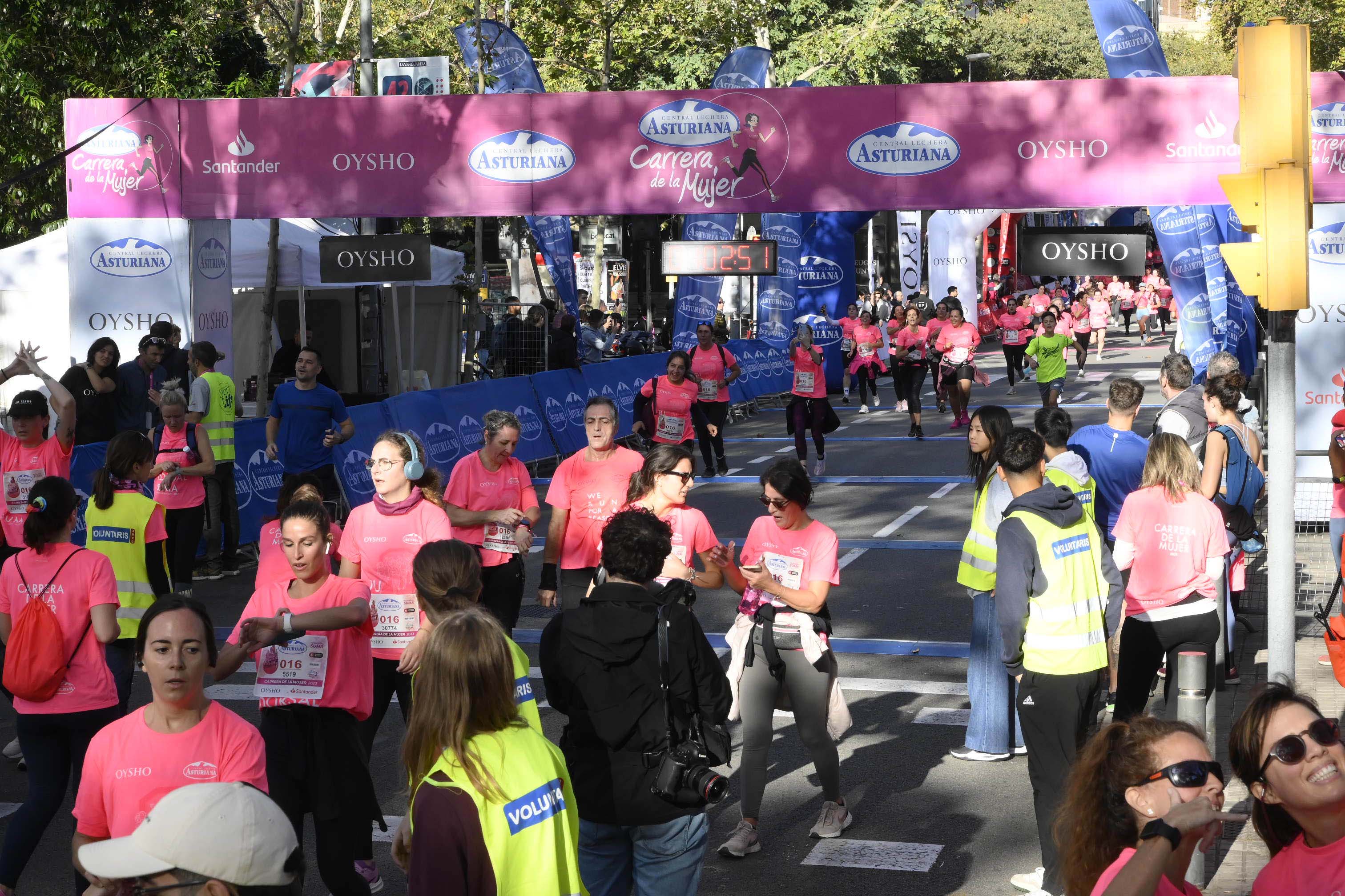 Las mejores fotos de la Carrera de la Mujer de Barcelona 2023. 4962