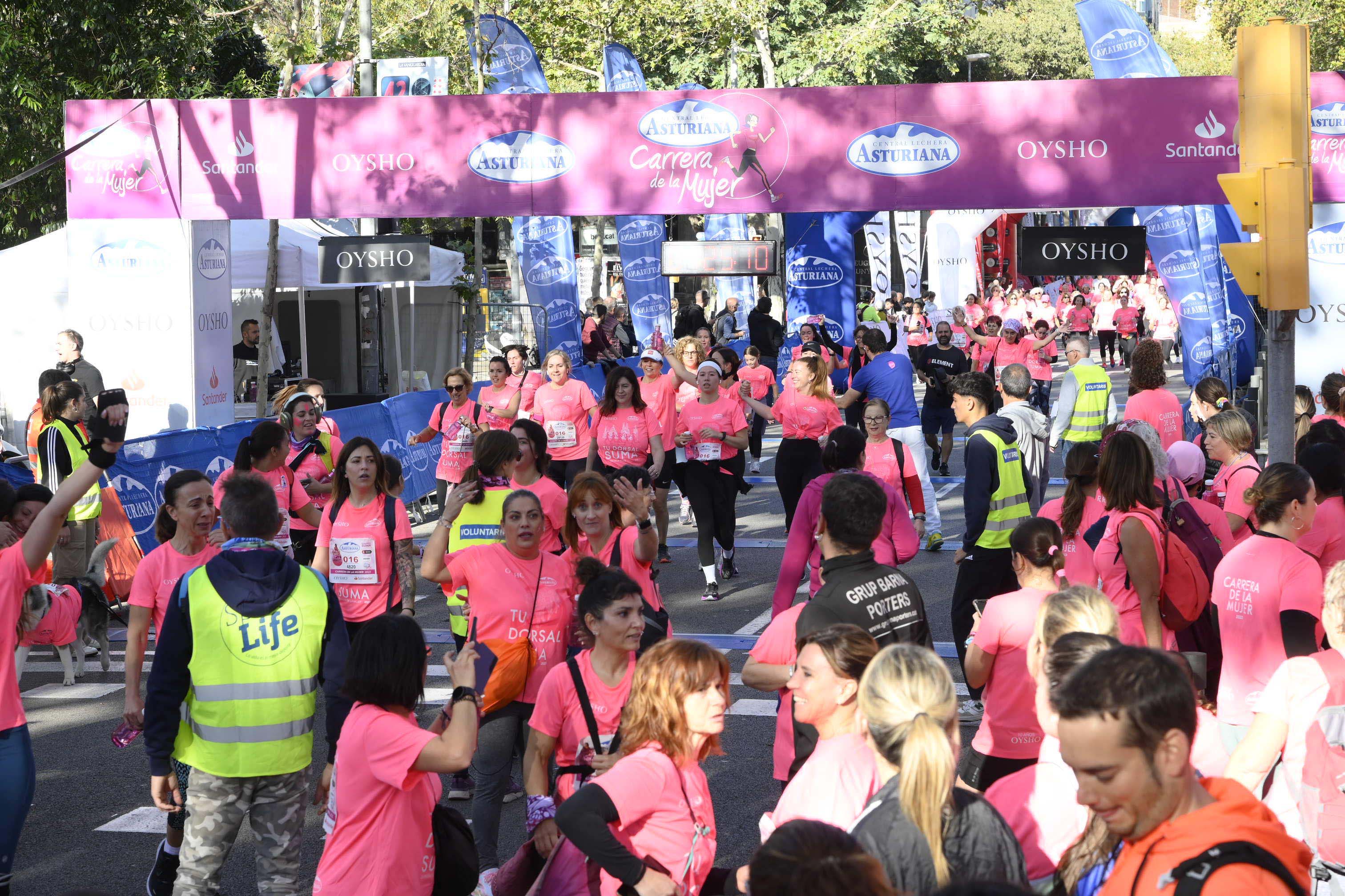 Las mejores fotos de la Carrera de la Mujer de Barcelona 2023. 5558