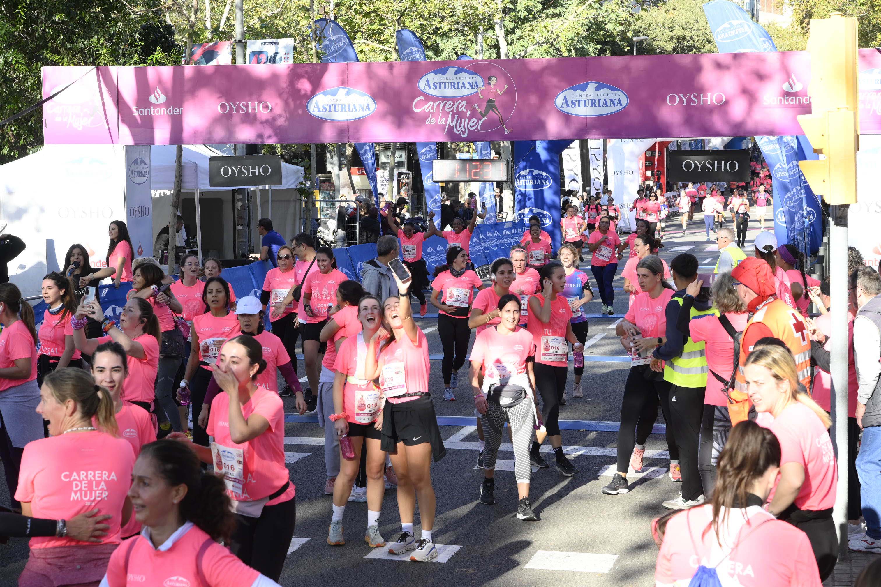 Las mejores fotos de la Carrera de la Mujer de Barcelona 2023. 5212