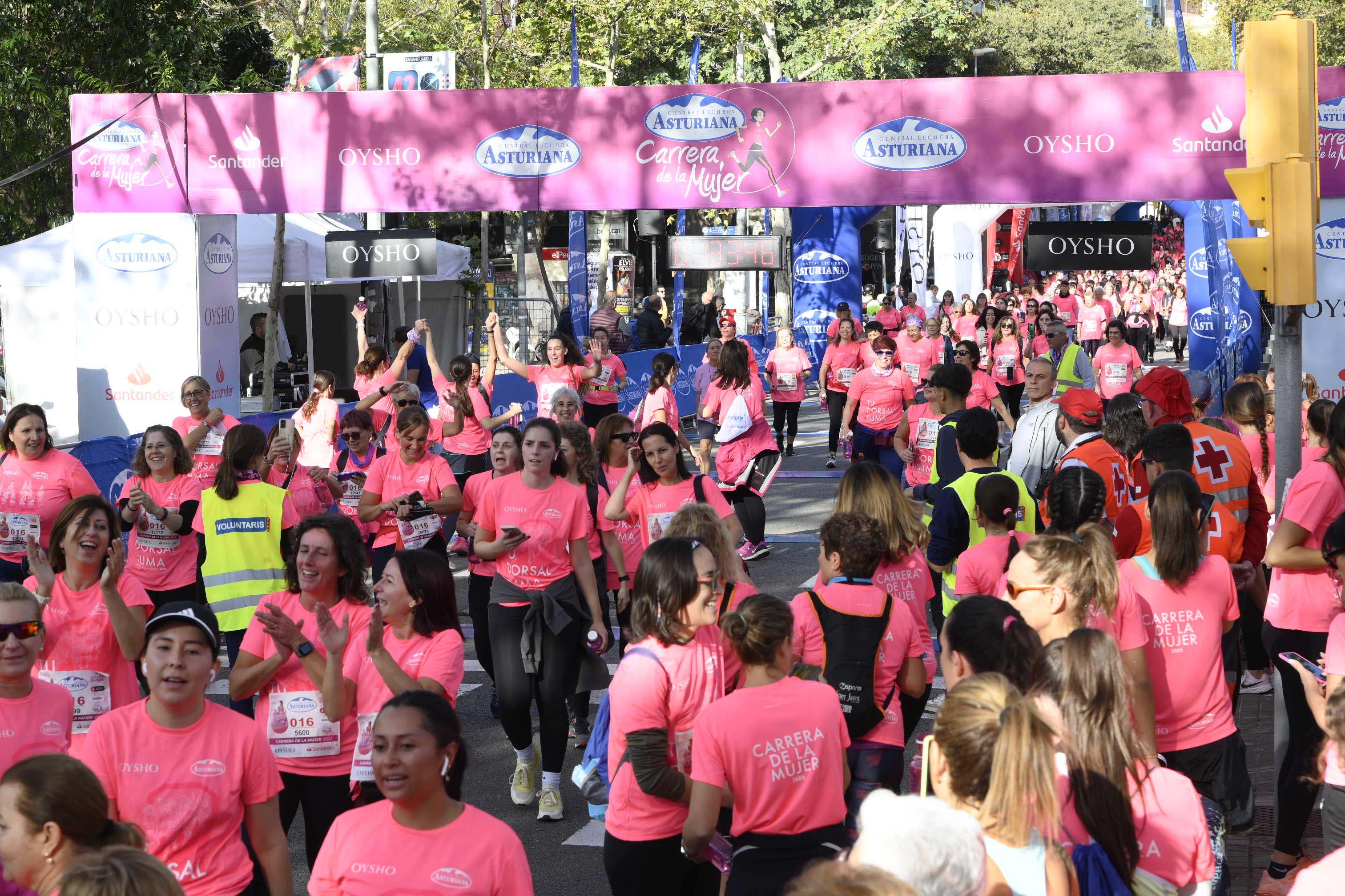 Las mejores fotos de la Carrera de la Mujer de Barcelona 2023. 5813