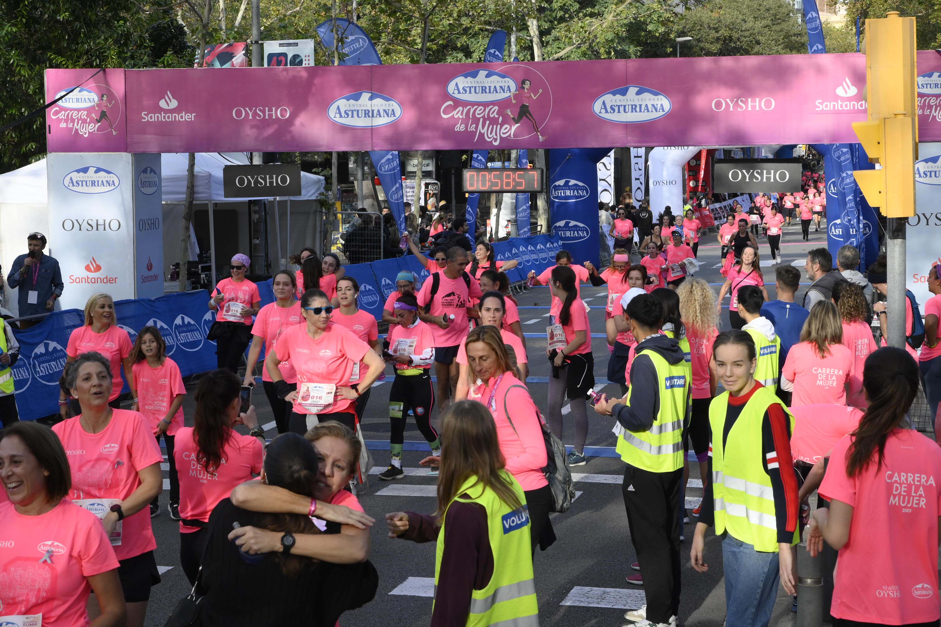 Las mejores fotos de la Carrera de la Mujer de Barcelona 2023. 4845