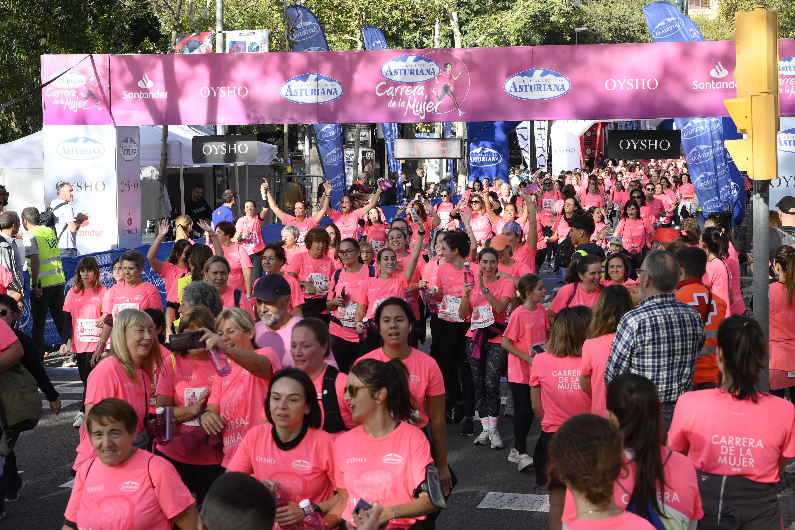 Las mejores fotos de la Carrera de la Mujer de Barcelona 2023. 6078