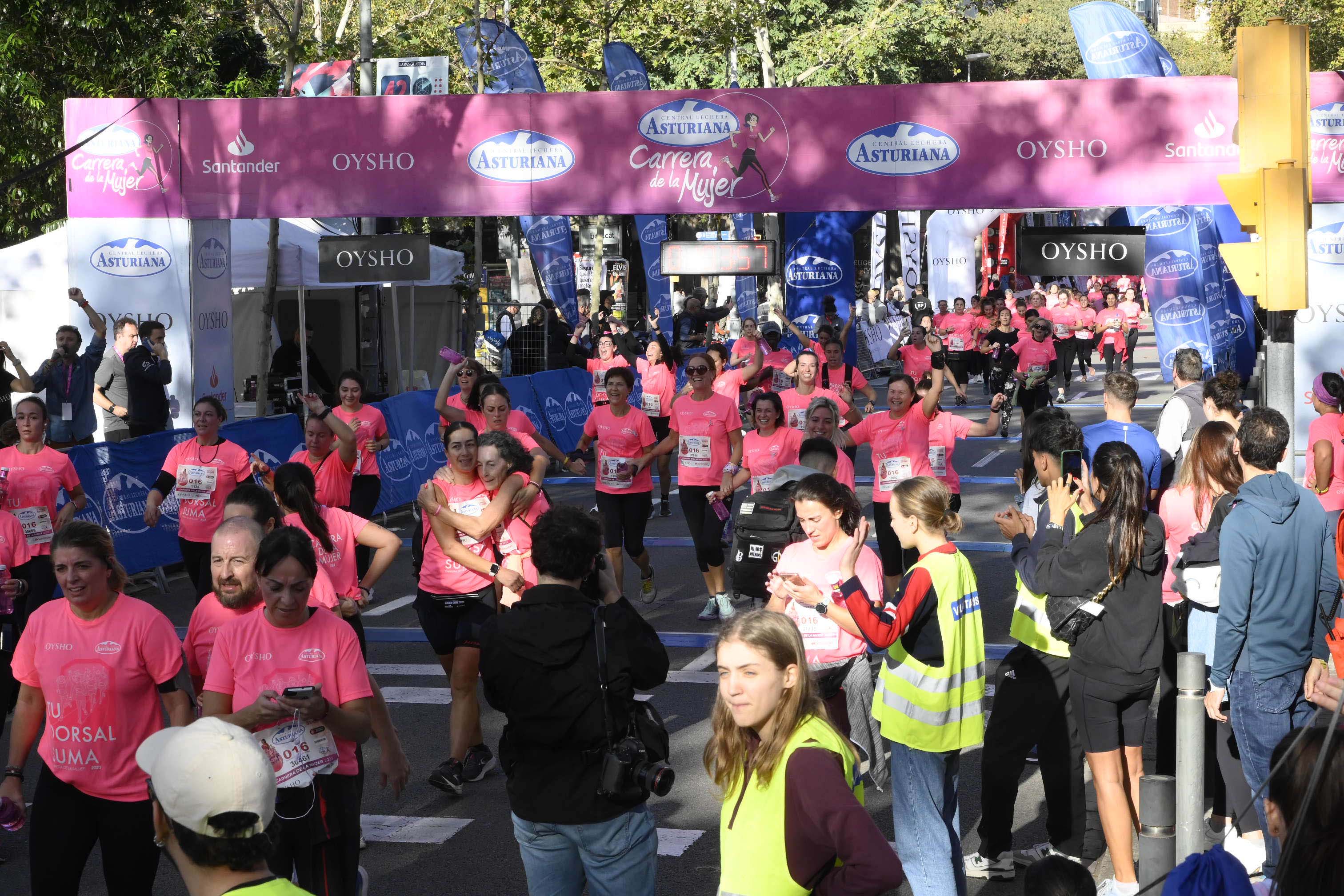 Las mejores fotos de la Carrera de la Mujer de Barcelona 2023. 4995