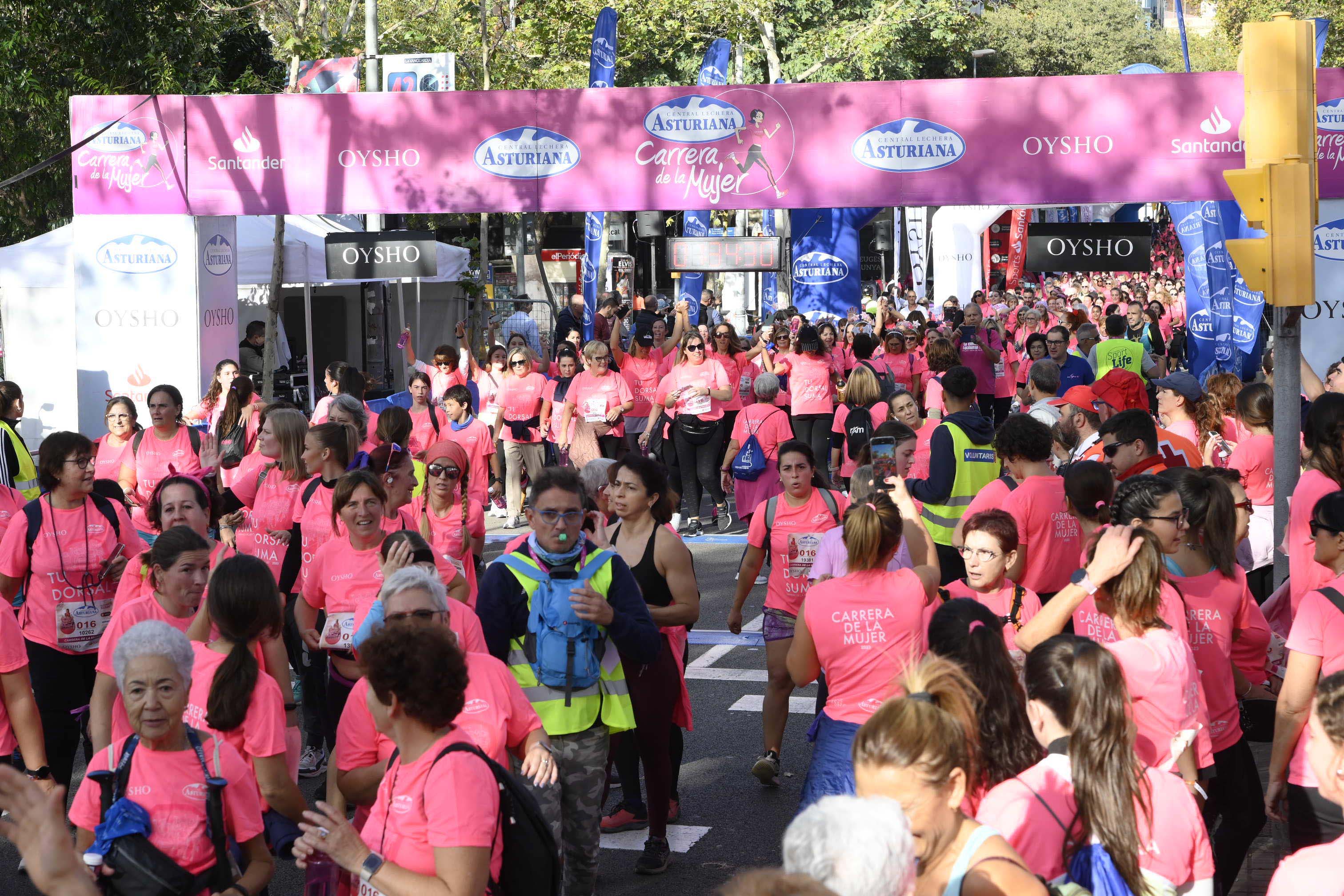 Las mejores fotos de la Carrera de la Mujer de Barcelona 2023. 5835