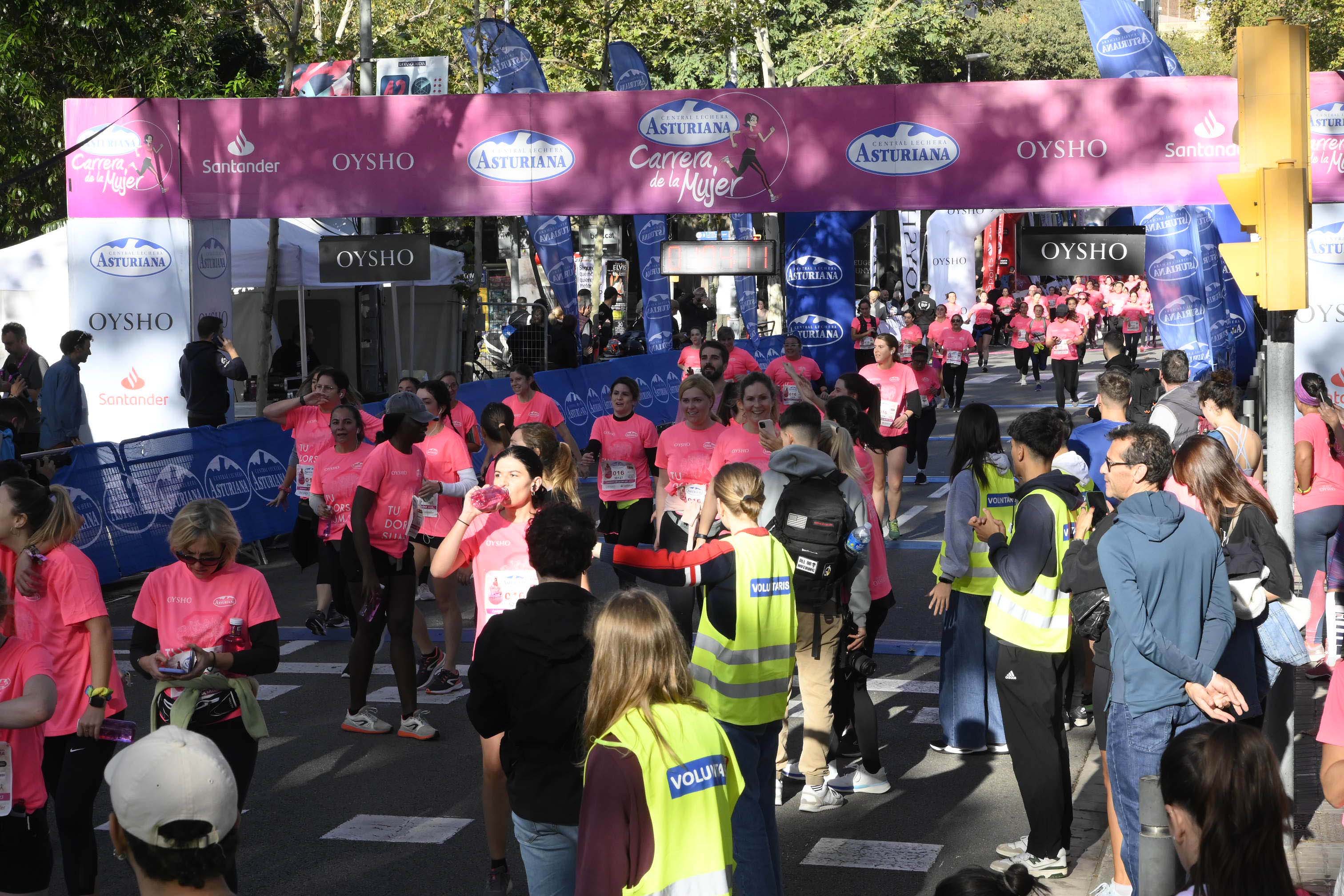 Las mejores fotos de la Carrera de la Mujer de Barcelona 2023. 5002