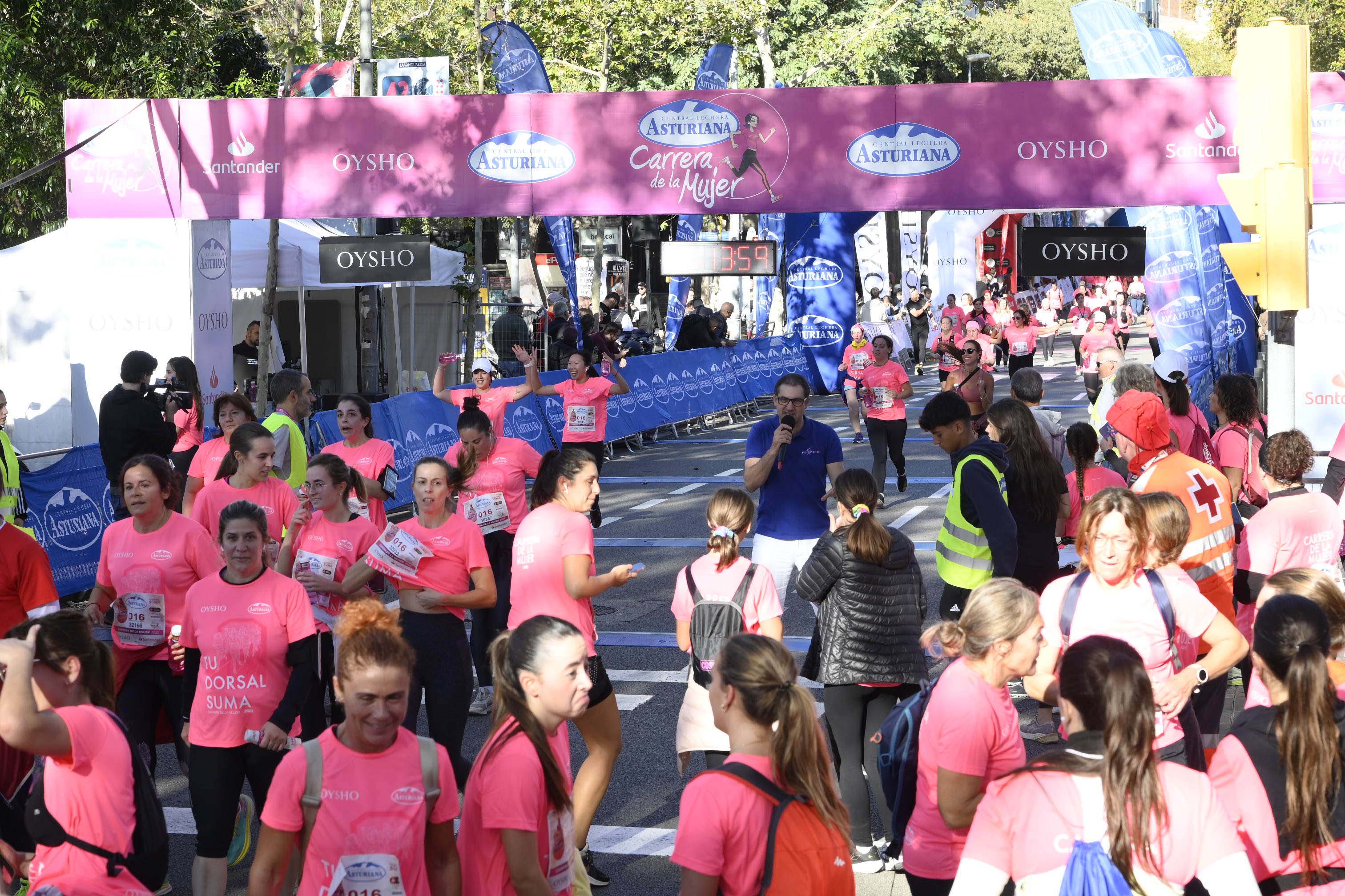 Las mejores fotos de la Carrera de la Mujer de Barcelona 2023. 5252