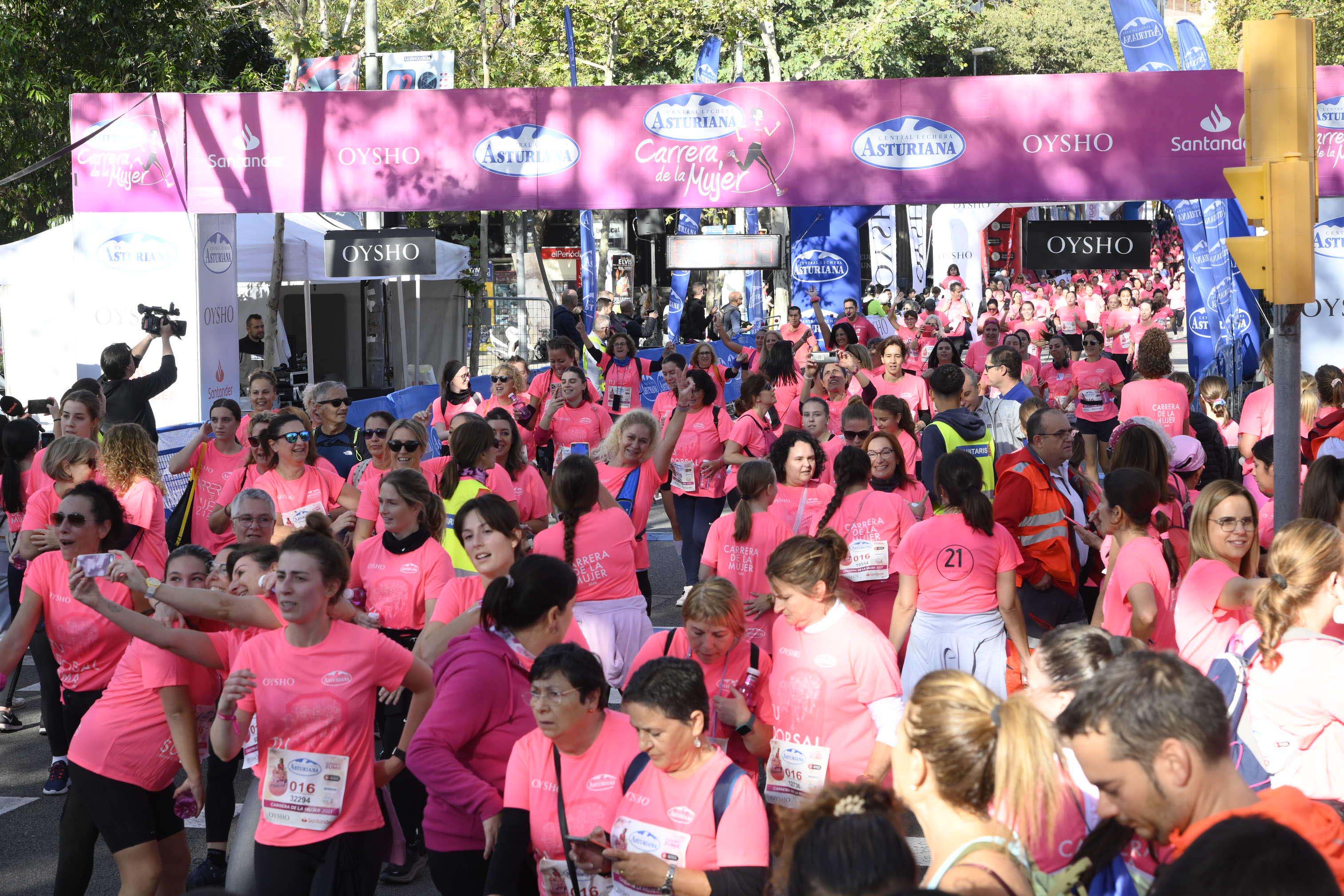 Las mejores fotos de la Carrera de la Mujer de Barcelona 2023. 5600