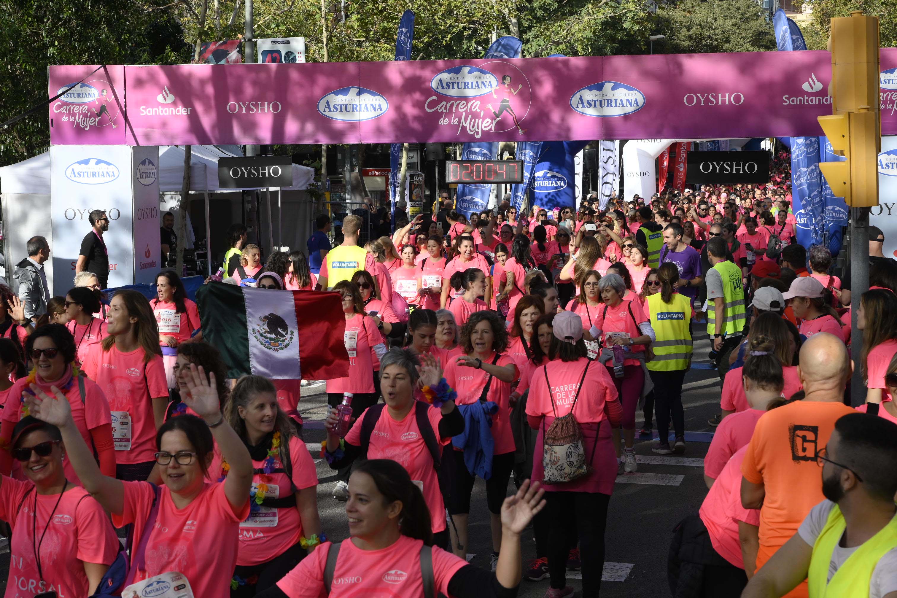 Las mejores fotos de la Carrera de la Mujer de Barcelona 2023. 6593