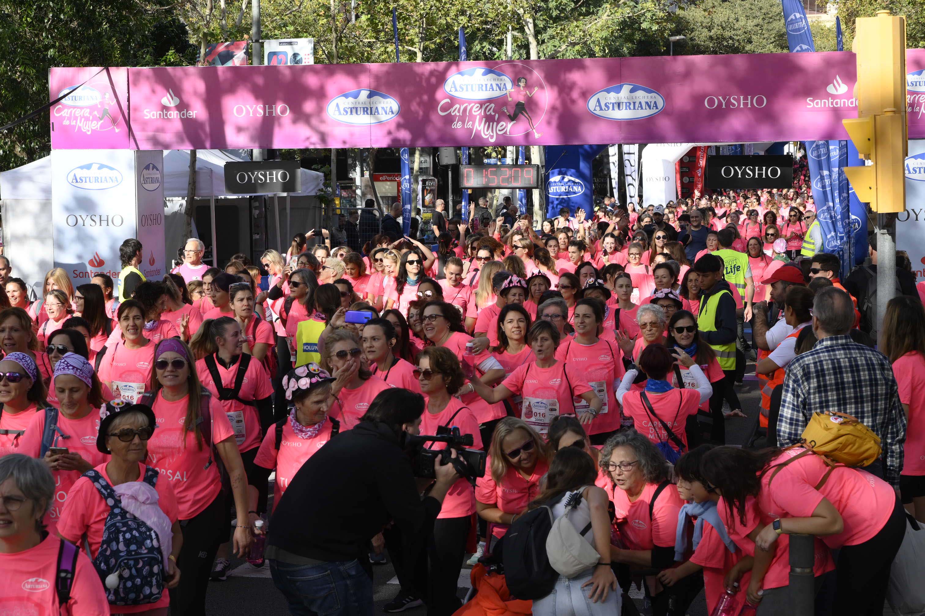 Las mejores fotos de la Carrera de la Mujer de Barcelona 2023. 6353